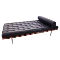 Original Vintage Mid-Century Modern Mies Van Der Rohe Barcelona Daybed by Knoll