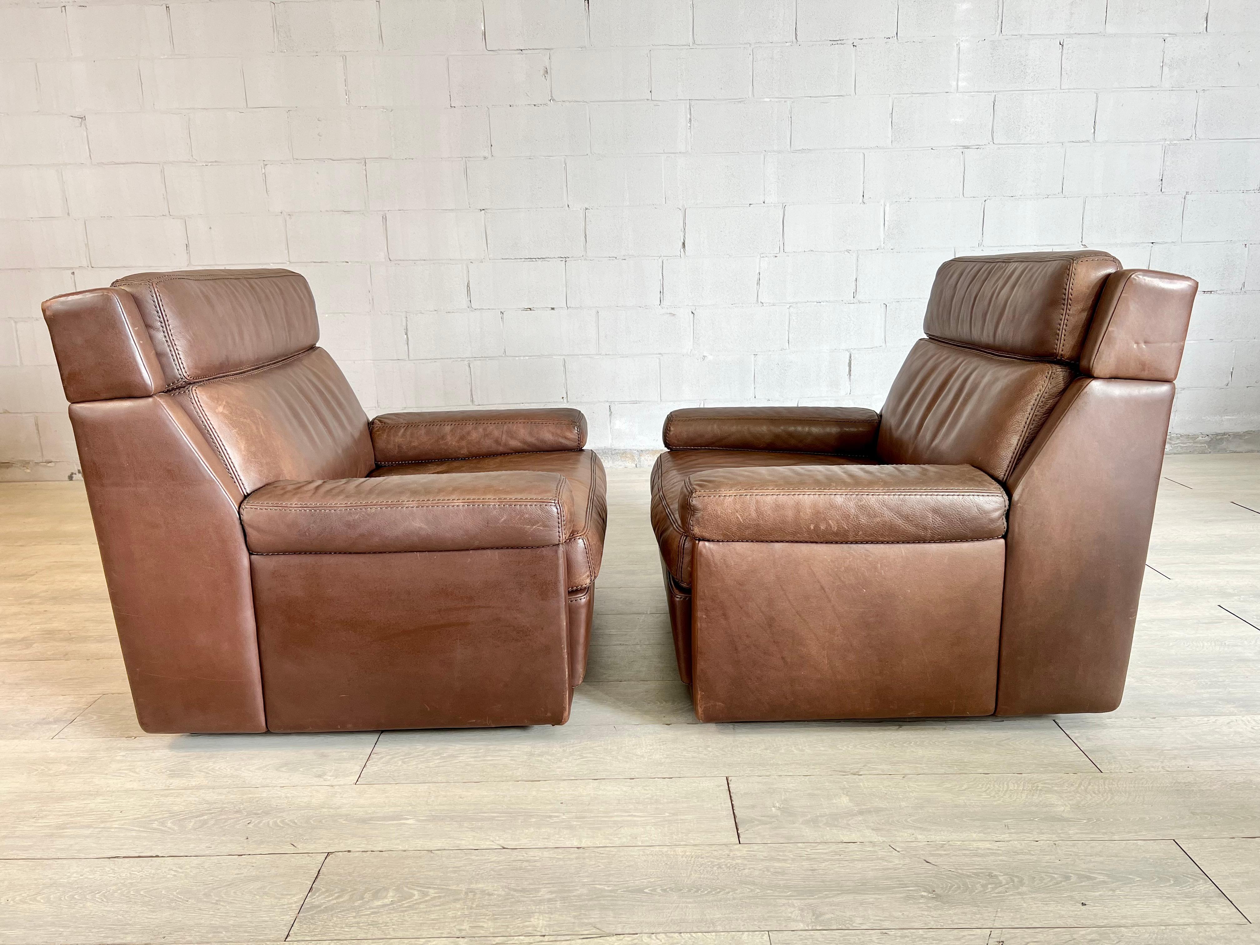 Original Vintage Modern Leather Armchairs by Durlet, Belgium, 1970s - a Pair For Sale 3