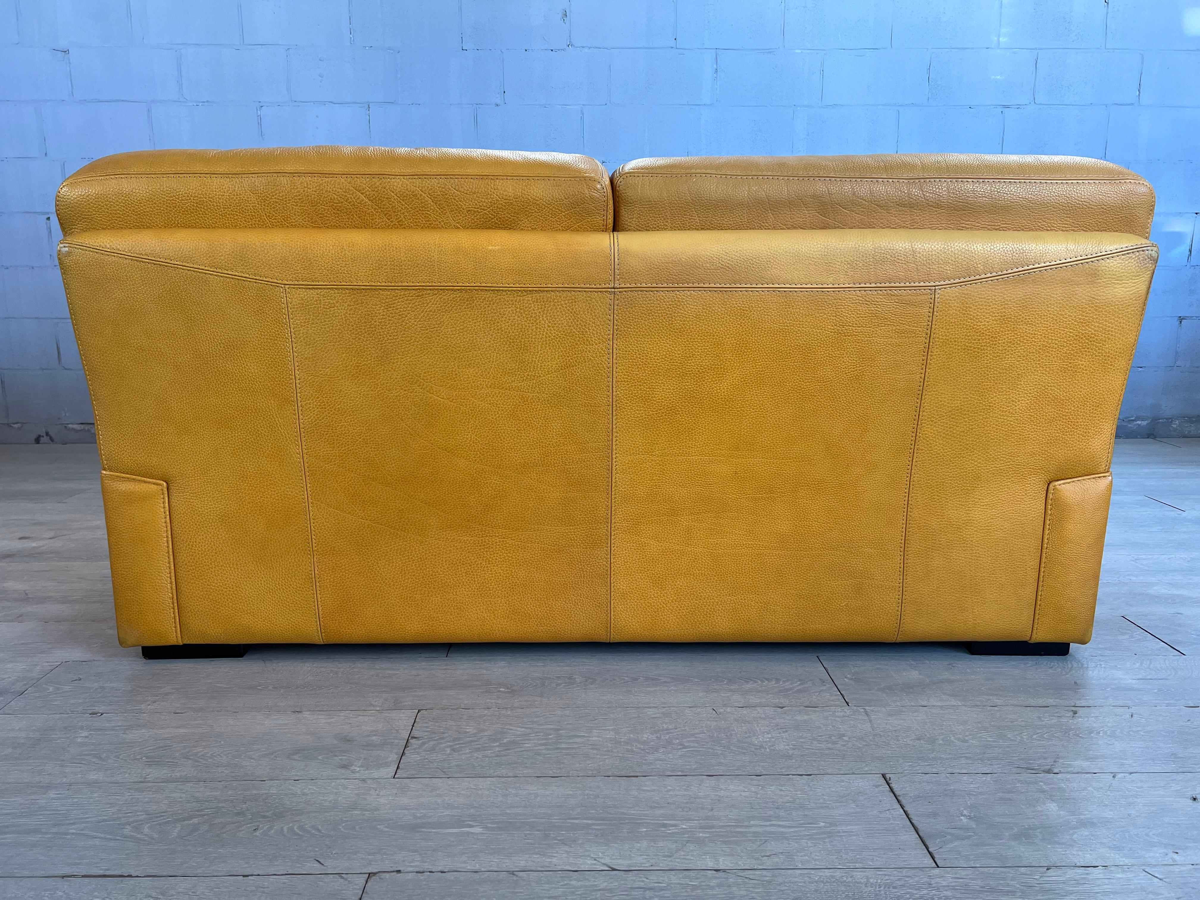 Original Vintage Modern Yellow Leather Sofa Lounger by Roche Bobois, Stamped 4