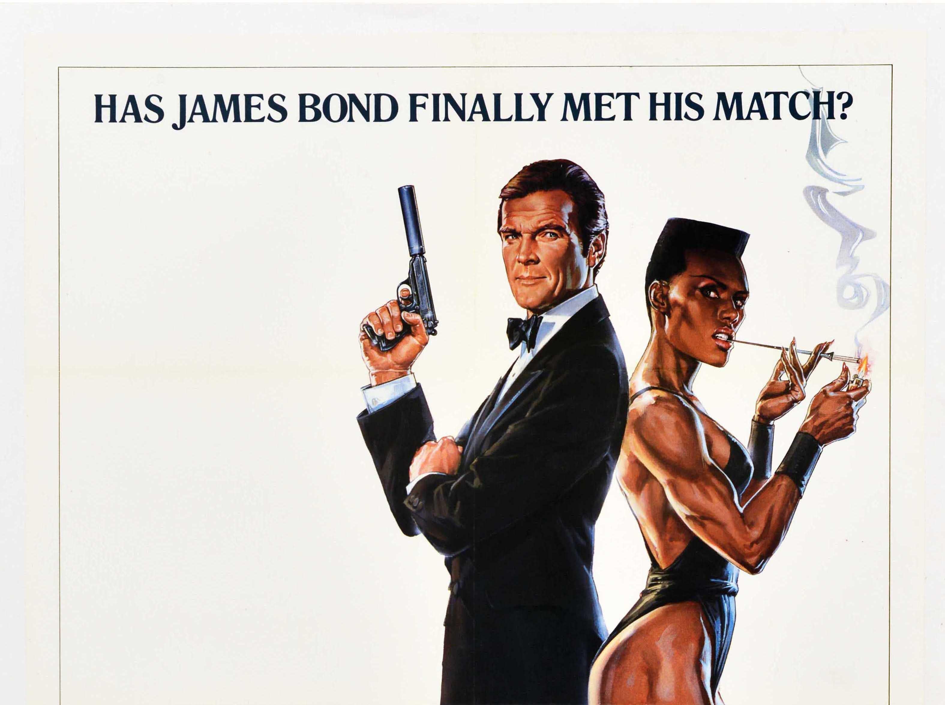 Original Vintage-Filmplakat, das vor der Veröffentlichung des klassischen Spionagefilms James Bond 007 A View to Kill in Amerika herausgegeben wurde - hat James Bond endlich seinen Meister gefunden? Finden Sie es diesen Sommer heraus - unter der