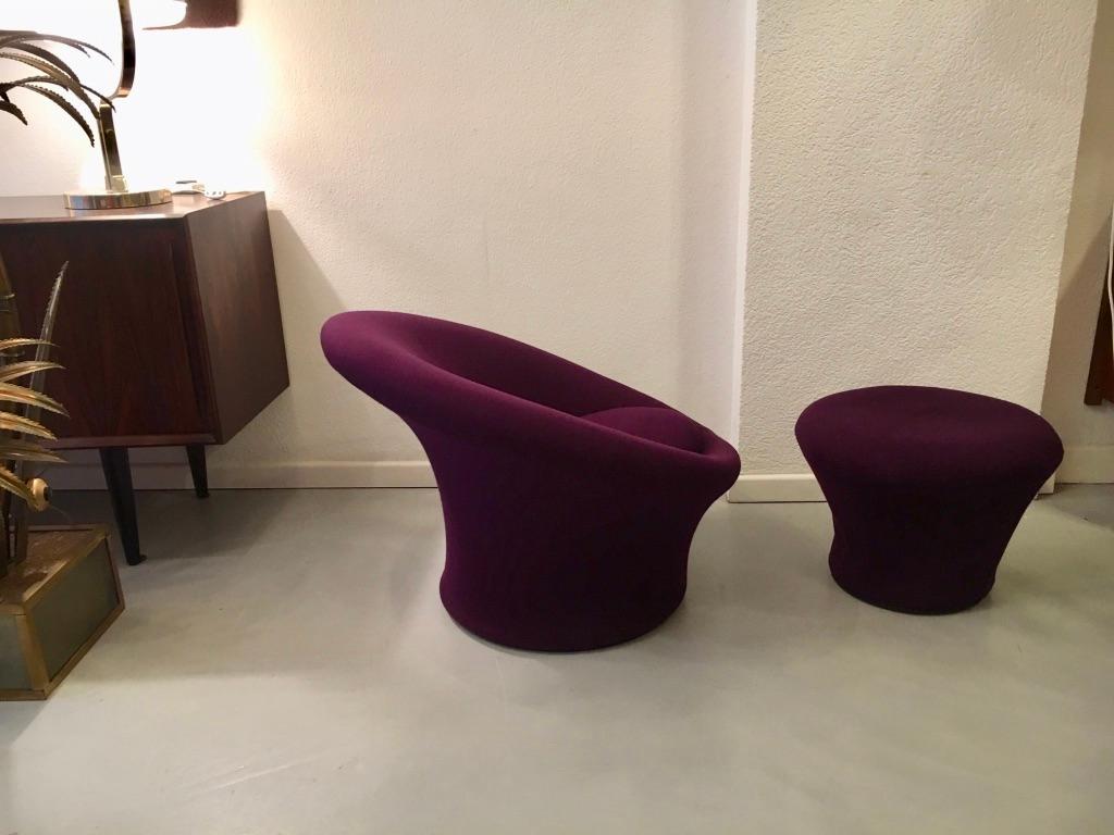 Original Vintage Mushroom Chair and Ottoman by Pierre Paulin 1