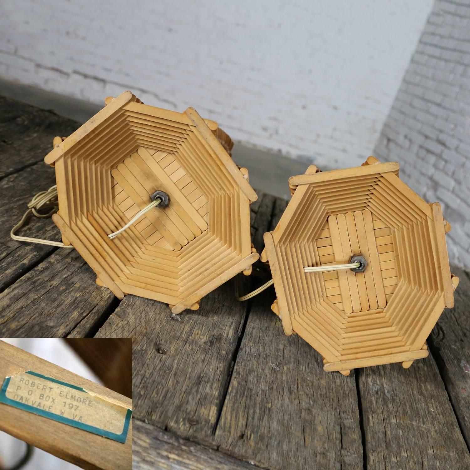 Original Vintage Pair of Folk Tramp Art Popsicle Stick Lamps In Good Condition In Topeka, KS