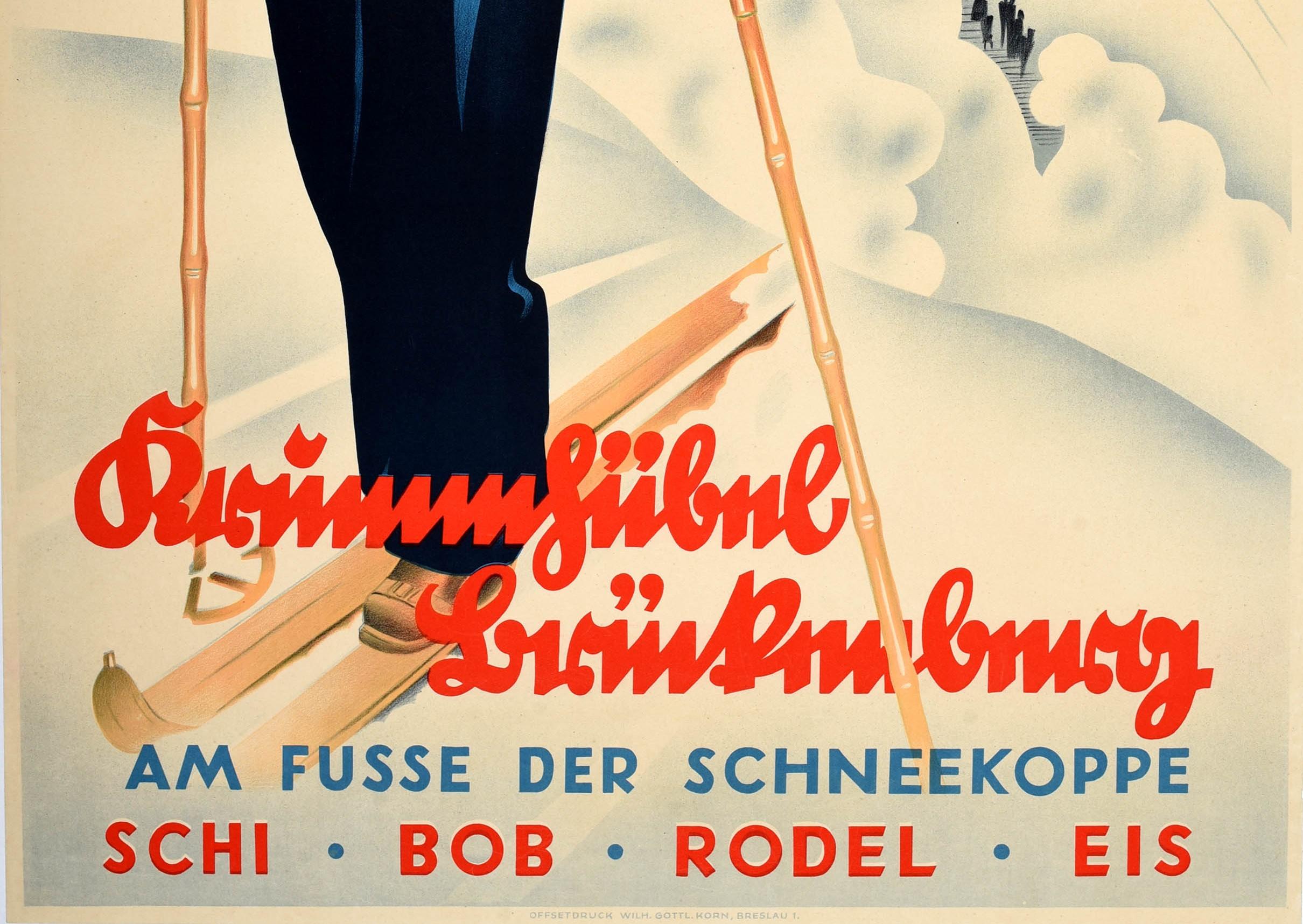 Original Vintage Ski- und Wintersport-Reiseplakat für das Krummhubel Mountain Resort am Fuße der Schneekoppe Ski Bob Rodel Eis / Krummhubel Bruckenberg am Fusse der Schneekoppe Schi Bob Rodel Eis. Die Schneekoppe / Riesenkoppe ist der höchste Punkt