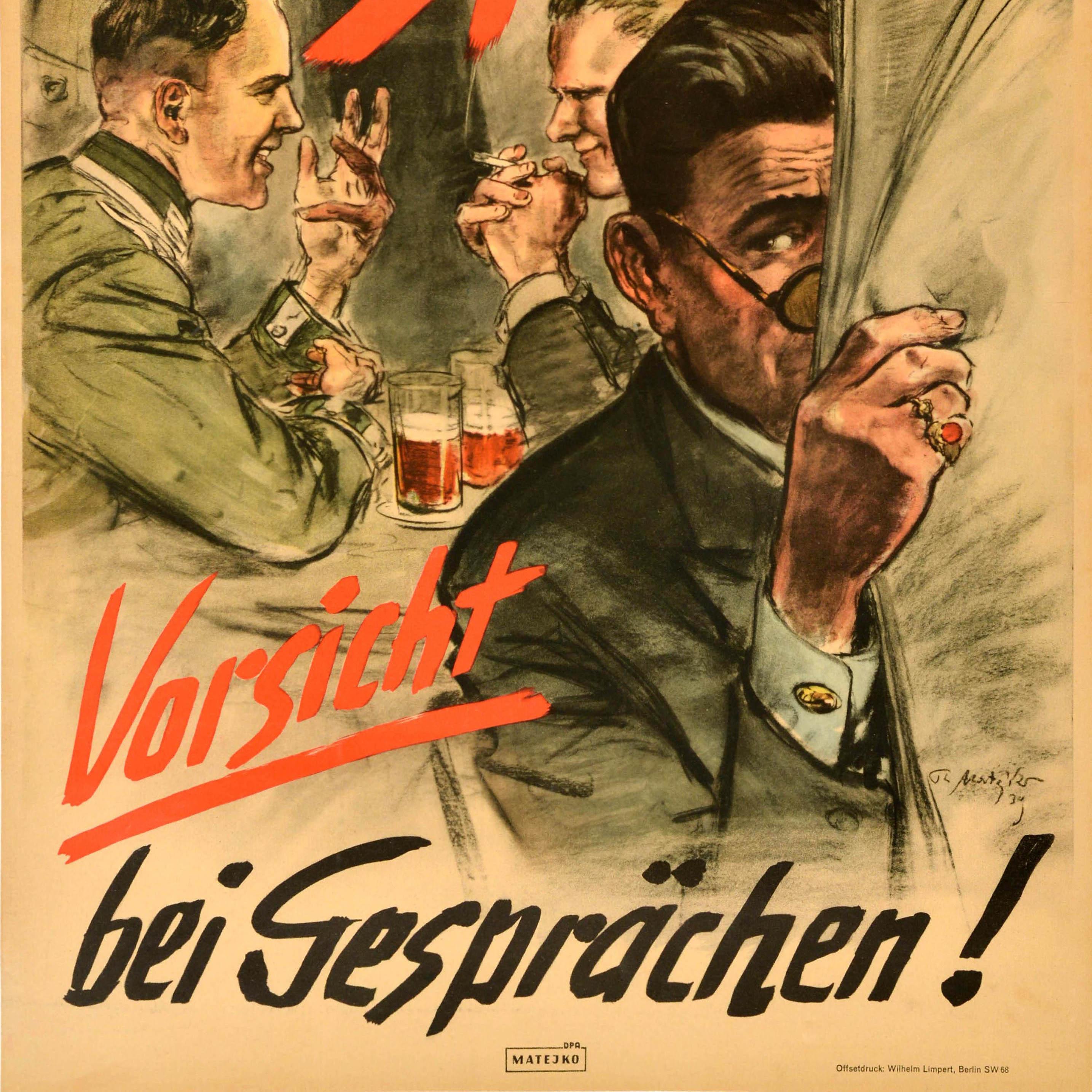 Original-Vintage- Propaganda-Poster, „Beware Of Spies“, Achtung Spione, Deutschland, Zweiter Weltkrieg im Zustand „Gut“ im Angebot in London, GB