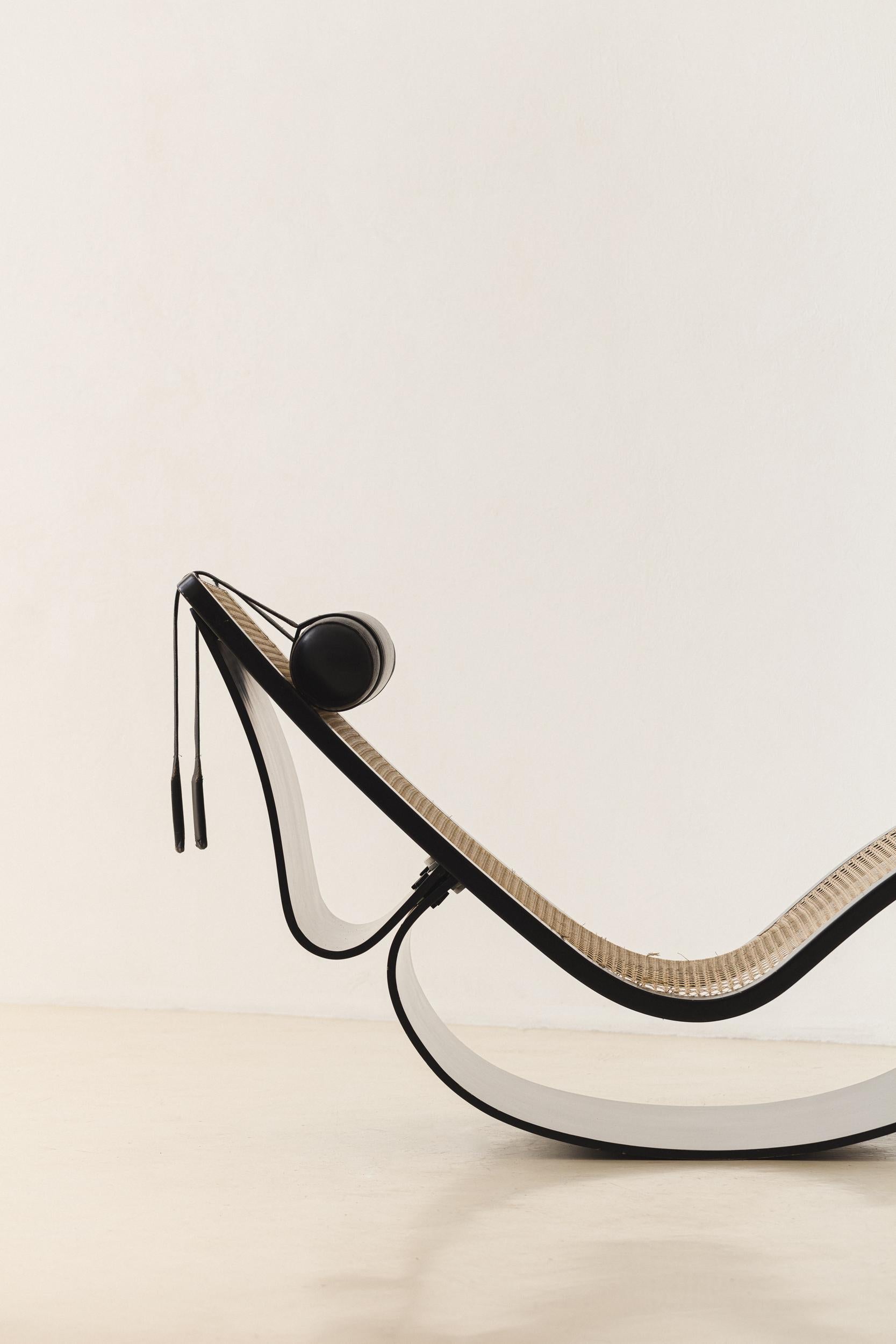 Cuir Chaise Rio mi-siècle moderne originale d'Oscar Niemeyer, 1978 en vente