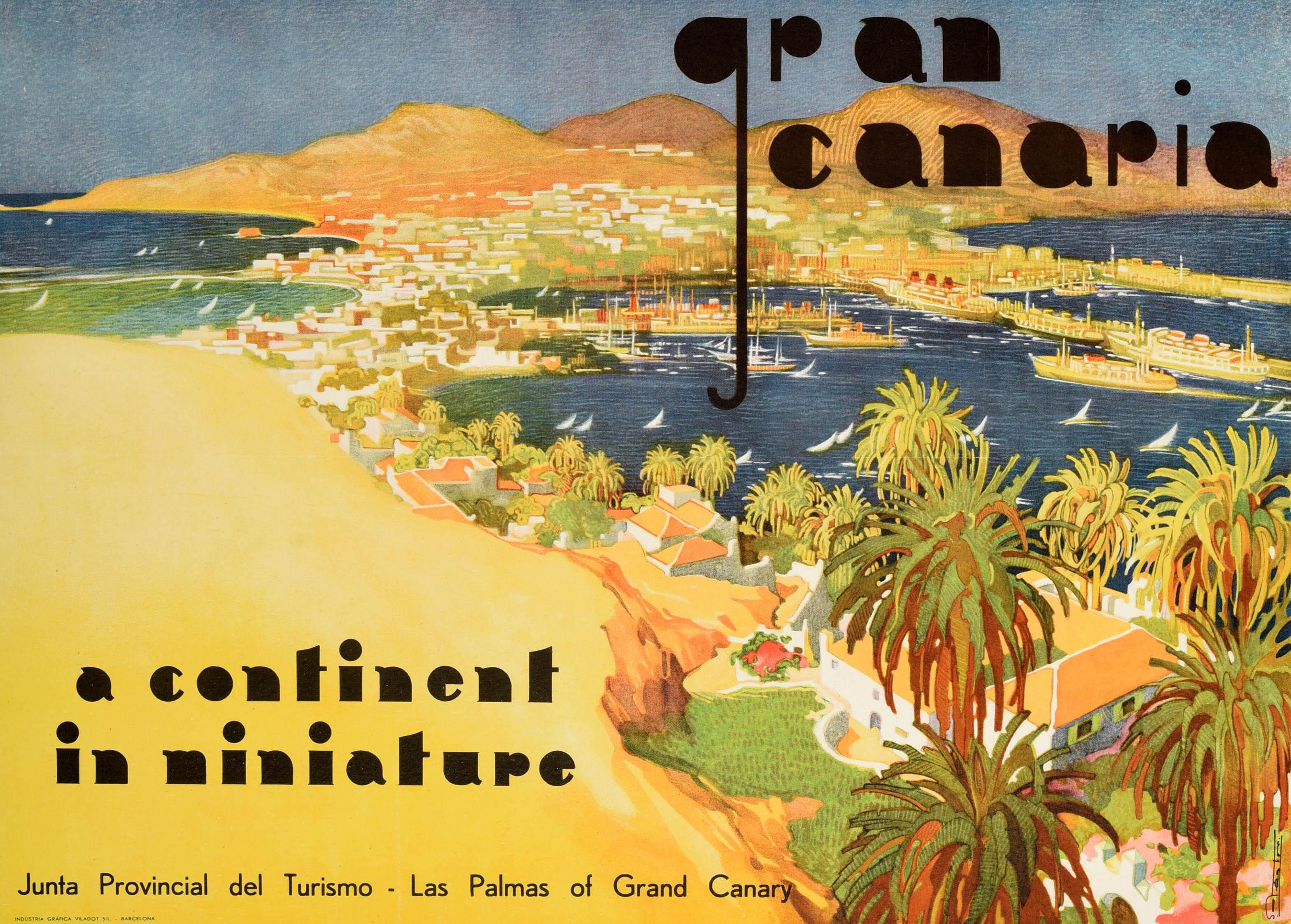 Original spanisches Vintage-Reiseplakat - Gran Canaria - ein Kontinent in Miniatur - mit einer malerischen Ansicht von Ozeandampfern und anderen Segelbooten und Schiffen auf See und im mittelatlantischen Hafen mit Palmen im Vordergrund und Gebäuden,