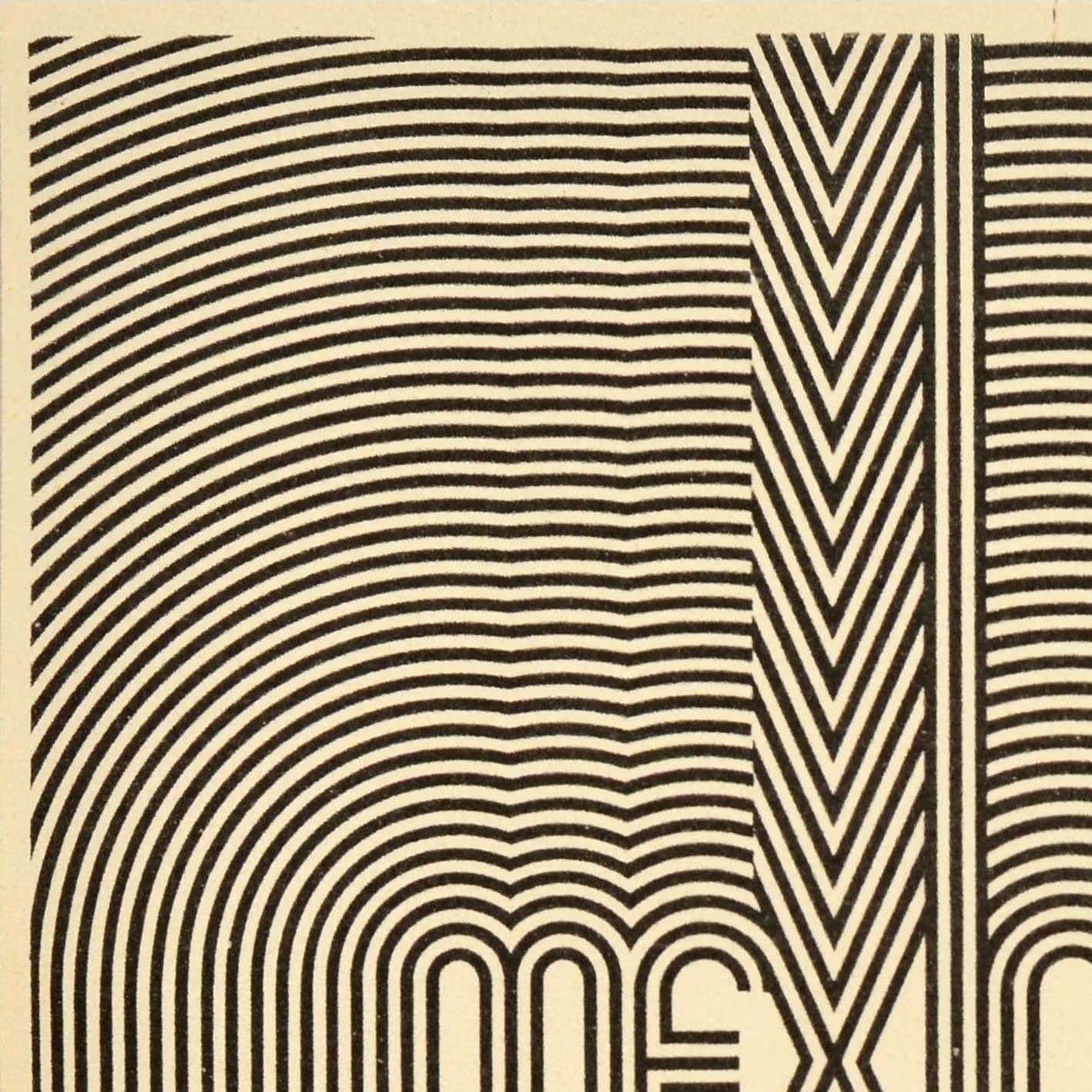 Poster sportivo originale d'epoca per i Giochi Olimpici del Messico del 1968, ufficialmente noti come Giochi della XIX Olimpiade e tenutisi dal 12 al 27 ottobre 1968, con l'iconico logo dell'evento realizzato dal noto graphic designer americano