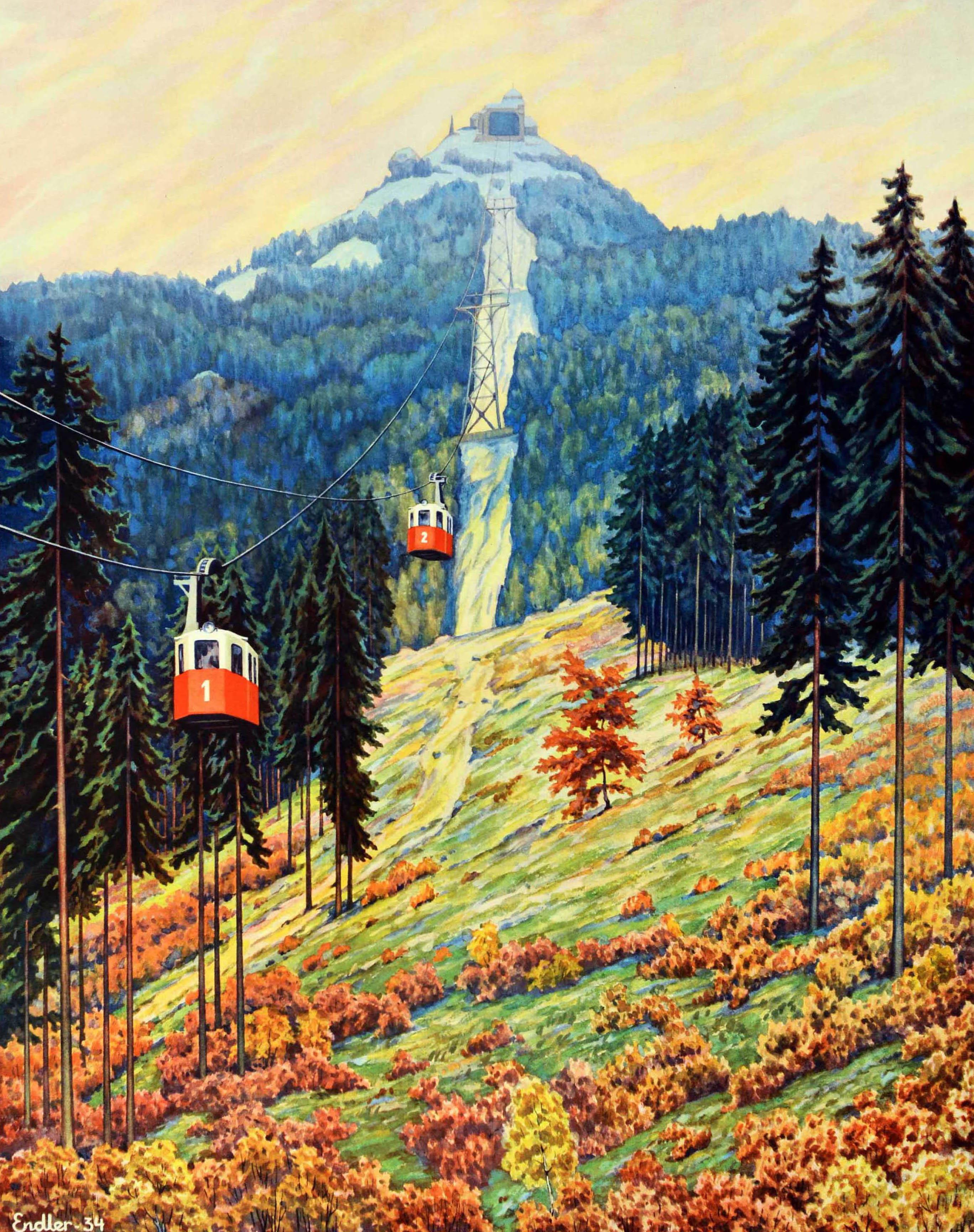 Affiche de voyage originale d'époque faisant la publicité de la CSD Ceskoslovenske Statni Drahy Chemins de fer tchécoslovaques. Elle présente une superbe illustration représentant un téléphérique sur une montagne avec des arbres de part et d'autre