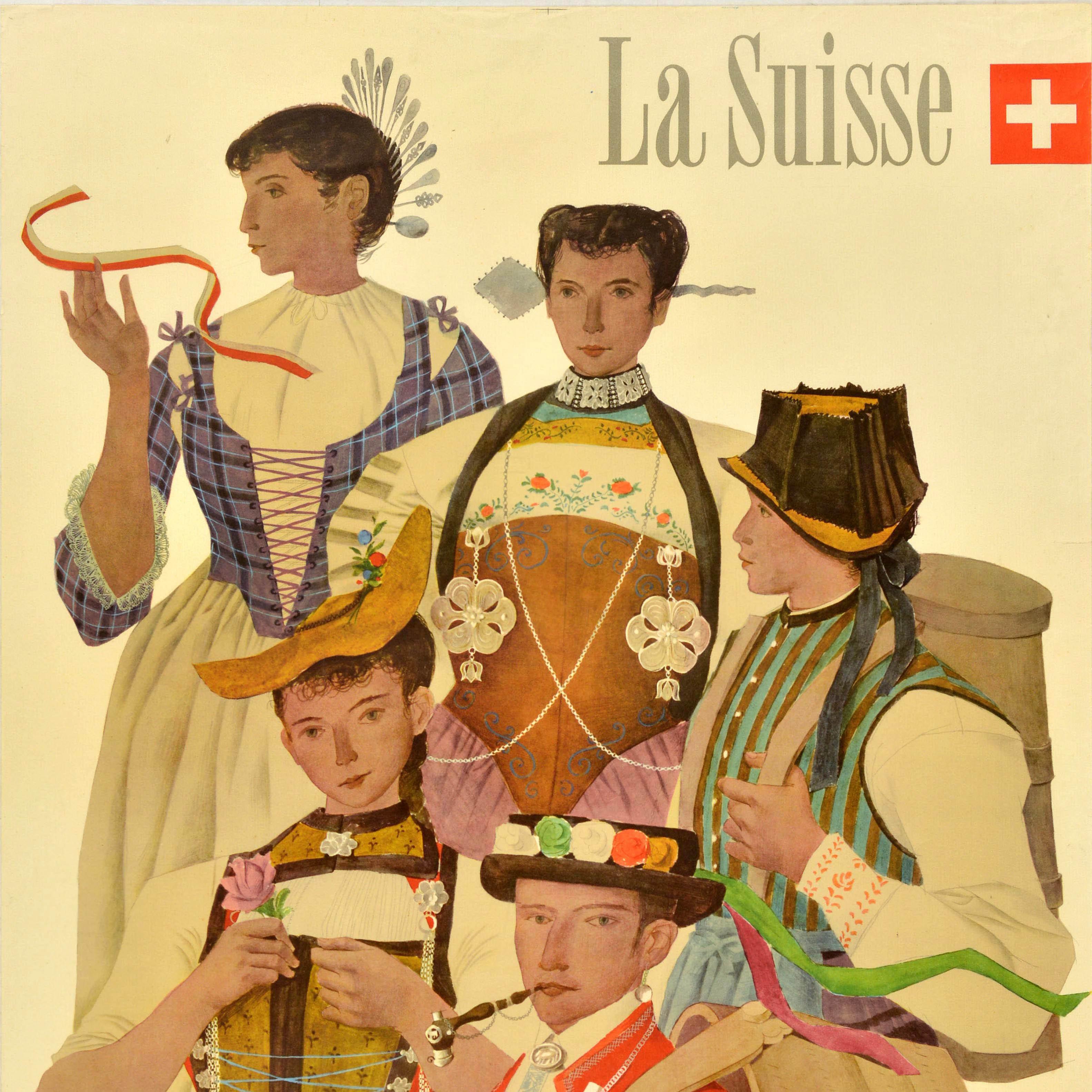 Originelles Vintage-Reiseplakat - La Suisse - zur Förderung des Tourismus in der Schweiz mit einem großartigen Entwurf von Kurt Wirth (1917-1996), der fünf Personen in traditioneller Schweizer Kleidung mit einer rot-weißen Schweizer Fahne neben dem