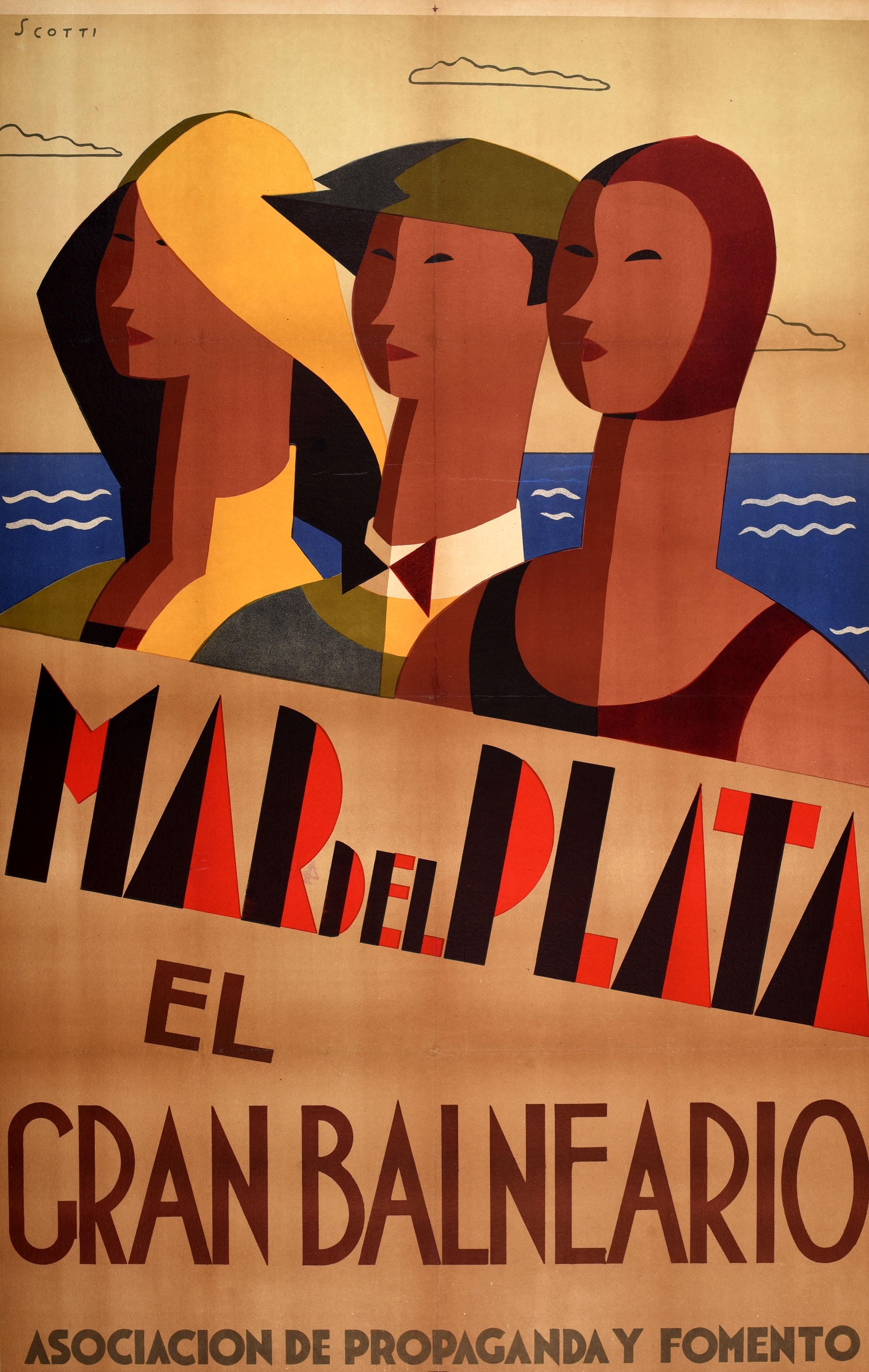 Original vintage travel poster for Mar Del Plata El Gran Balneario / The Great Spa featuring a dynamic Art Deco design by the Argentine painter Ernesto Scotti (1901-1957) depicting three people on a beach with the blue sea and clouds in the