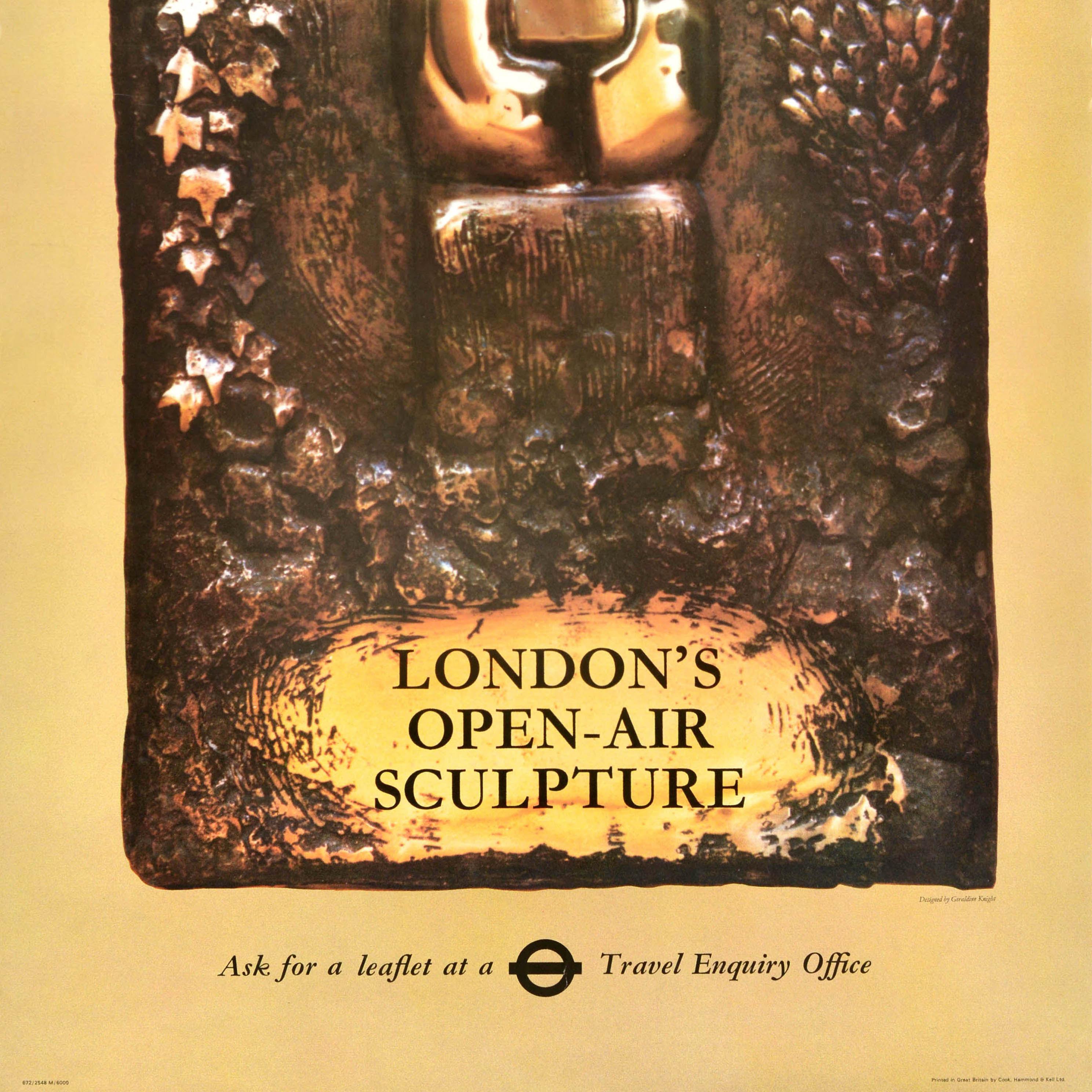 Poster di viaggio originale d'epoca Scultura all'aria aperta Trasporti di Londra Metropolitana In condizioni buone in vendita a London, GB