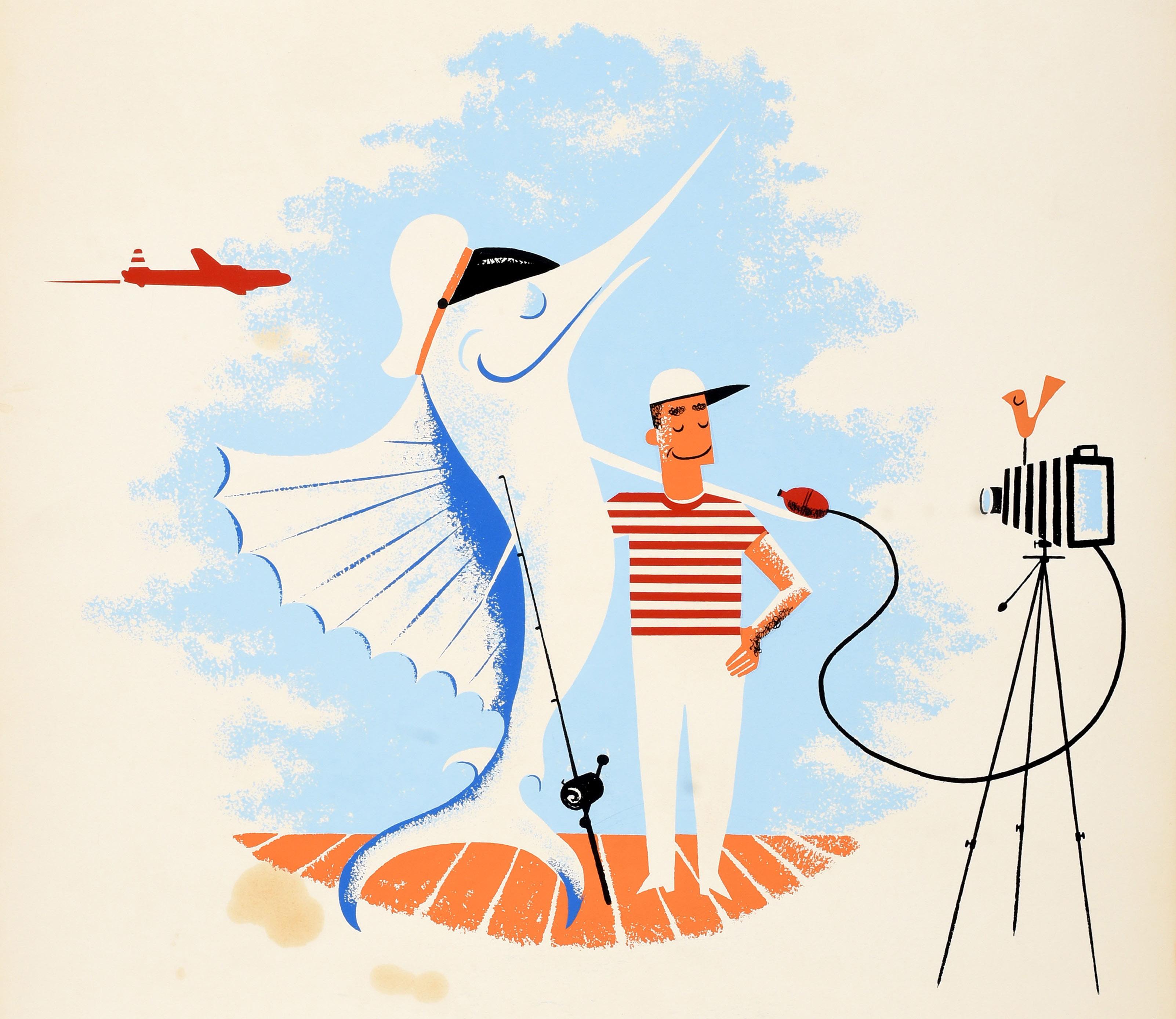 Original Vintage Lateinamerika Reiseplakat für Panama von Braniff International Airways mit einem lustigen Bild eines lächelnden Mannes in einem roten und weißen Top stehen mit einem Schwertfisch trägt eine Seemannsmütze und hält eine Angelrute auf