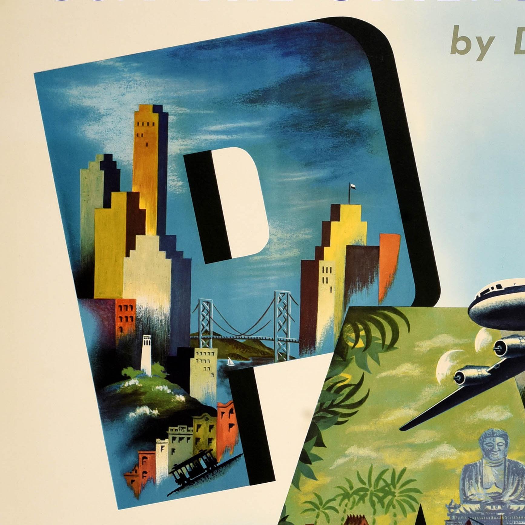 Poster di viaggio originale d'epoca - USA The Orient Europe by DC-6 sleeper PAL Philippine Airlines Speed Comfort Dependability - con un grande disegno che raffigura un aereo passeggeri che vola sopra le iniziali in grassetto raffiguranti scene che