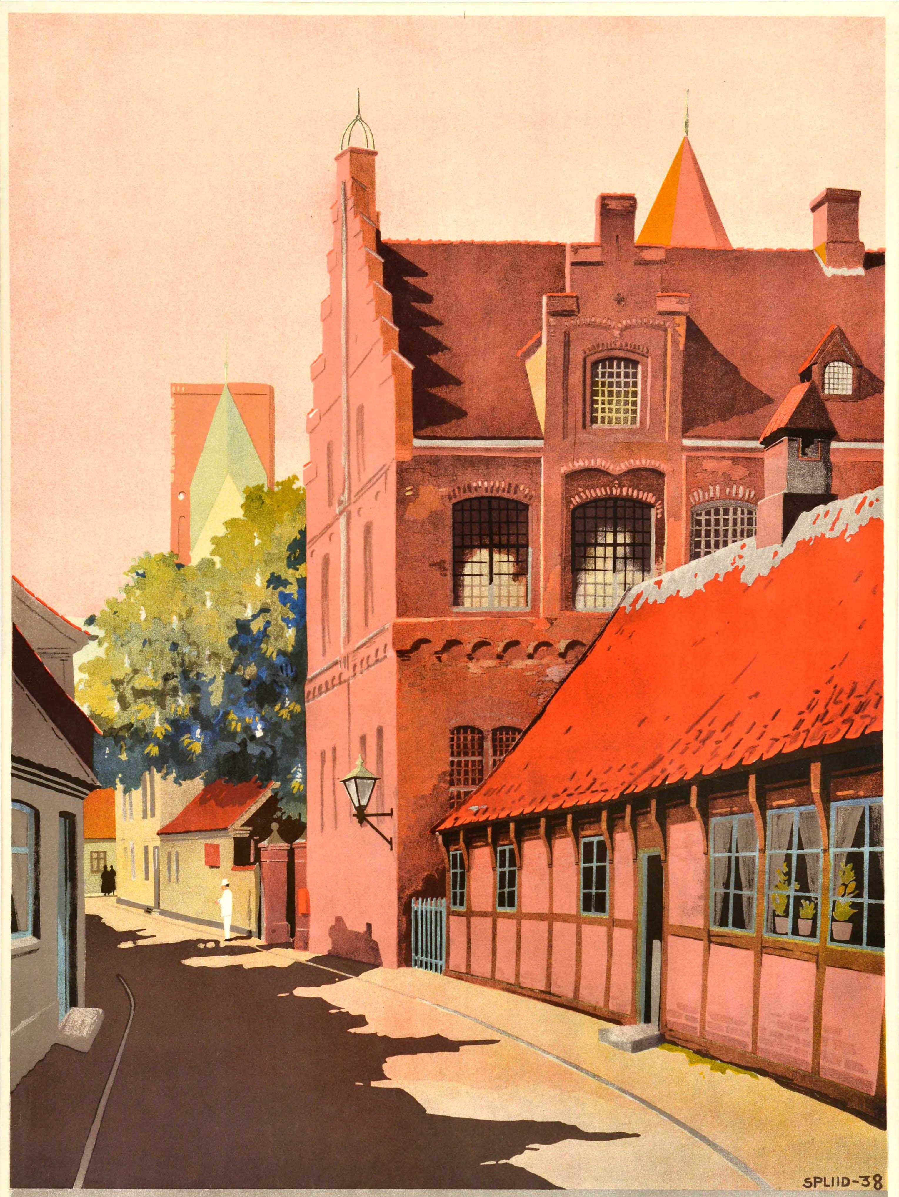 Original vintage travel poster - Visit Ribe the oldest town in Denmark - featuring a stunning illustration by the Danish artist Hakon Spliid (1893-1959) depicting a view of the historic medieval brick Taarnborg building in the old market town with
