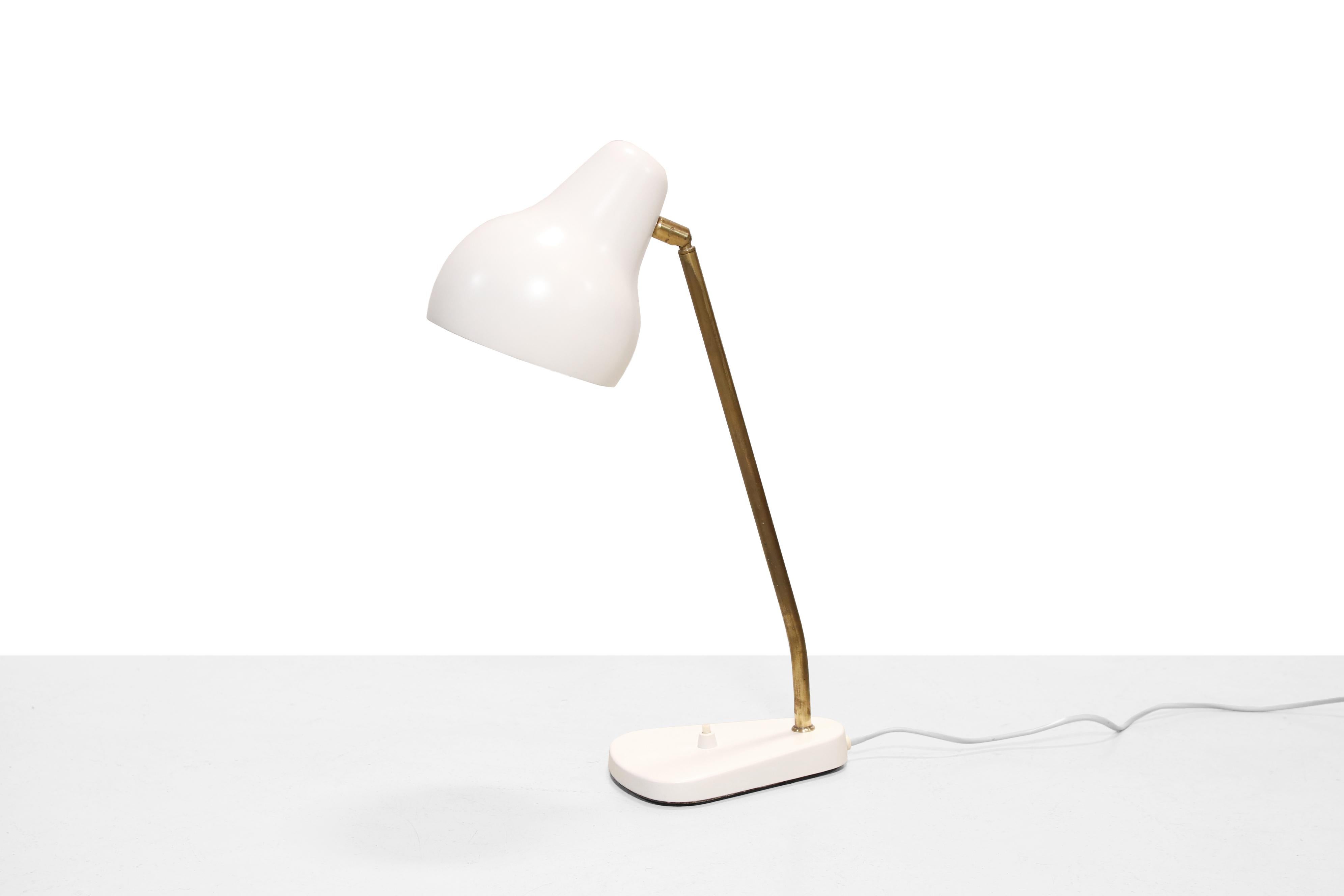 Lámpara de sobremesa original vintage Vilhelm Lauritzen VL38 para Louis Poulsen Escandinavo moderno en venta