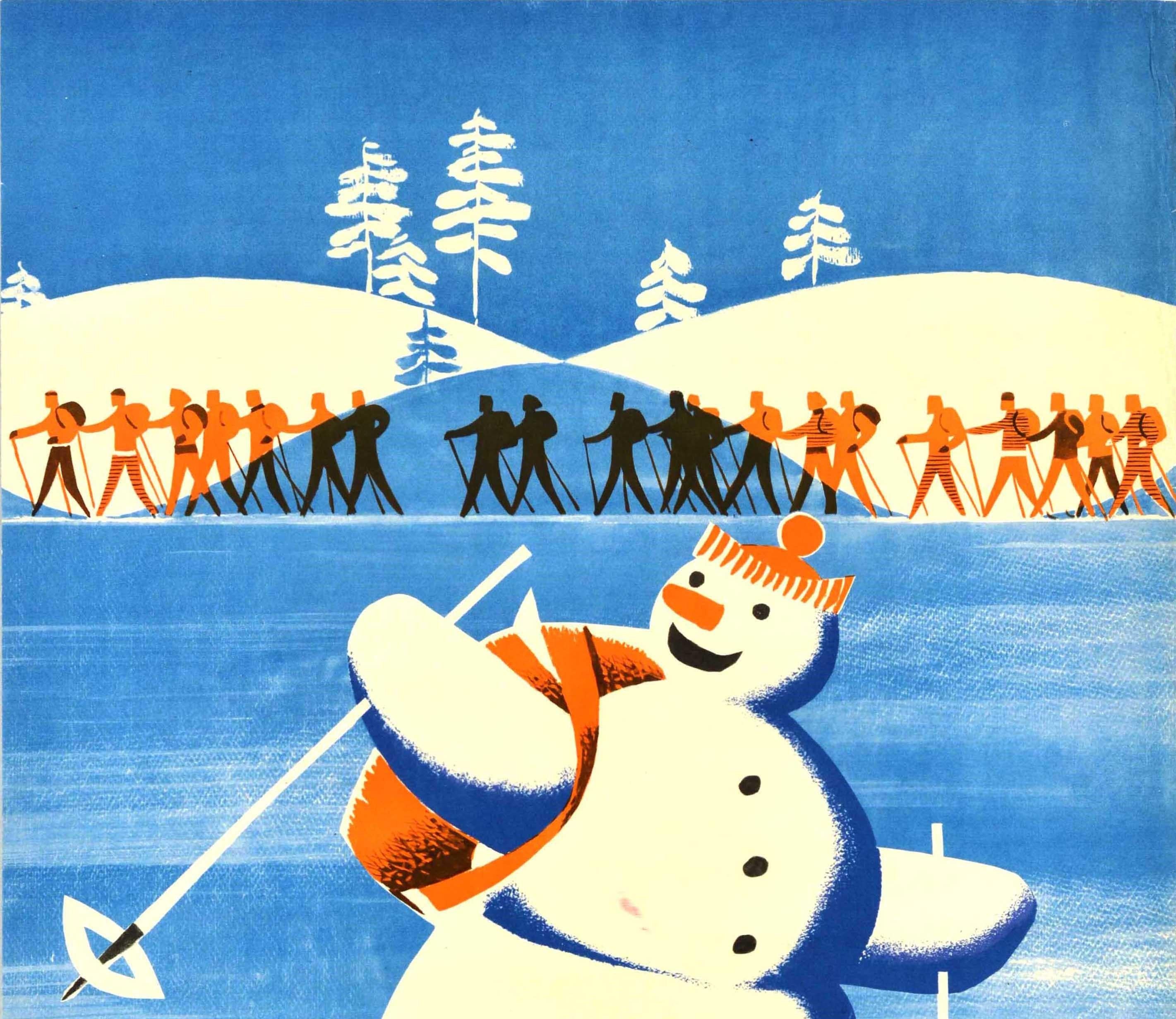 Original Vintage Winter Sport Poster Ski Tourists Snowman Cross-Country Skiers In Good Condition For Sale In London, GB
