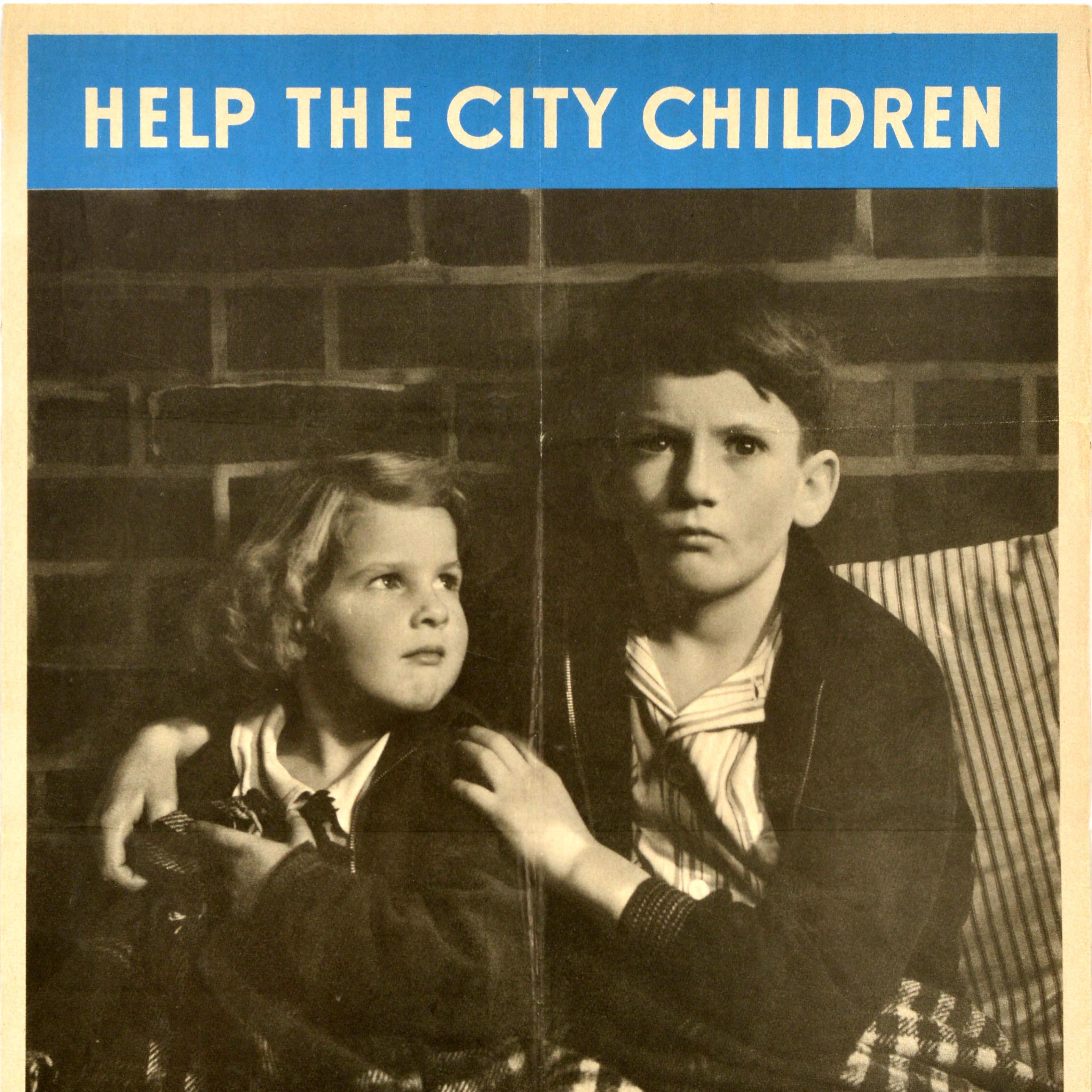 Poster originale d'epoca della Seconda Guerra Mondiale Help The City Children WWII Evacuation In condizioni buone in vendita a London, GB