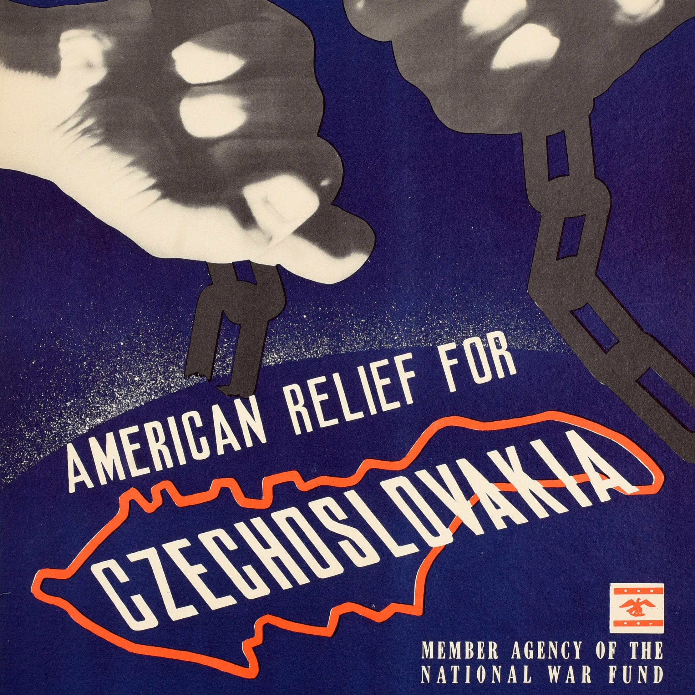 Affiche originale de la Seconde Guerre mondiale, relief américain, chaînes de Tchécoslovaquie Bon état - En vente à London, GB