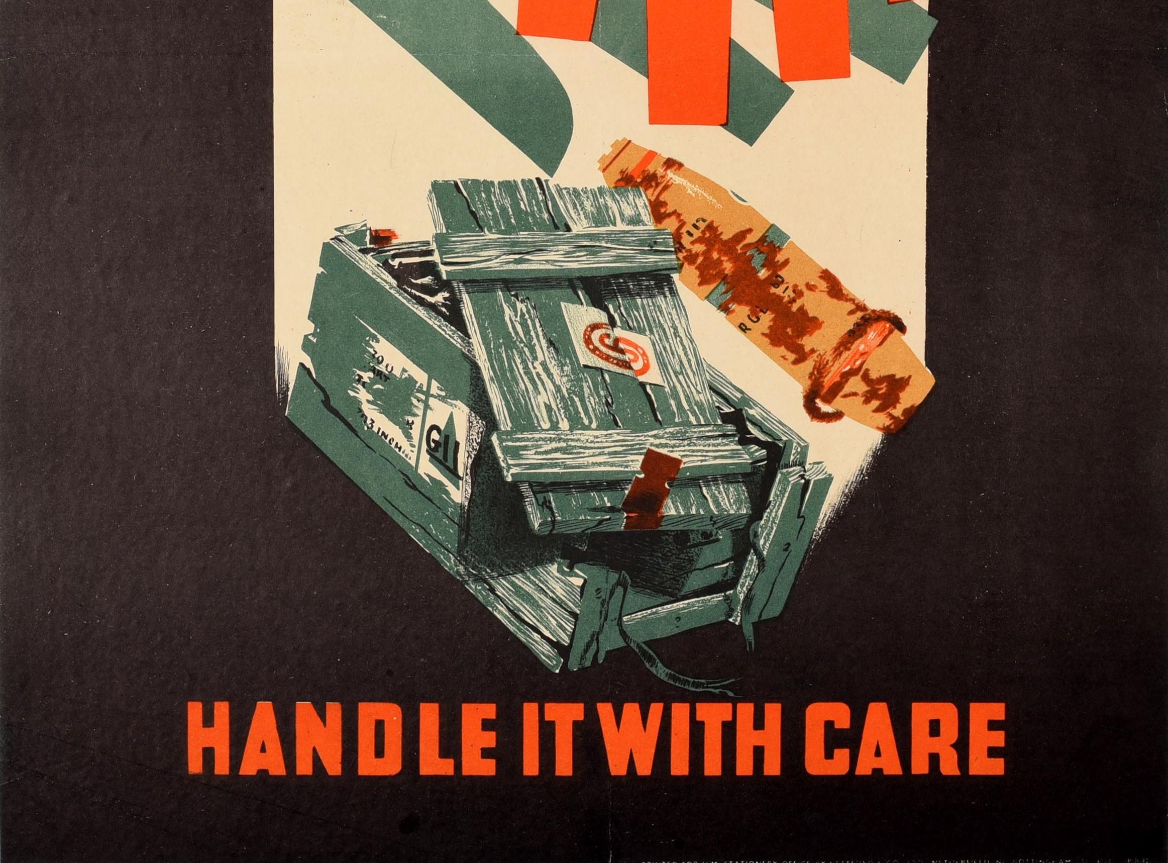 Britannique Original Vintage WWII Poster Rough Handling Ruins Ammunition Safety Care Warning (anglais seulement) en vente
