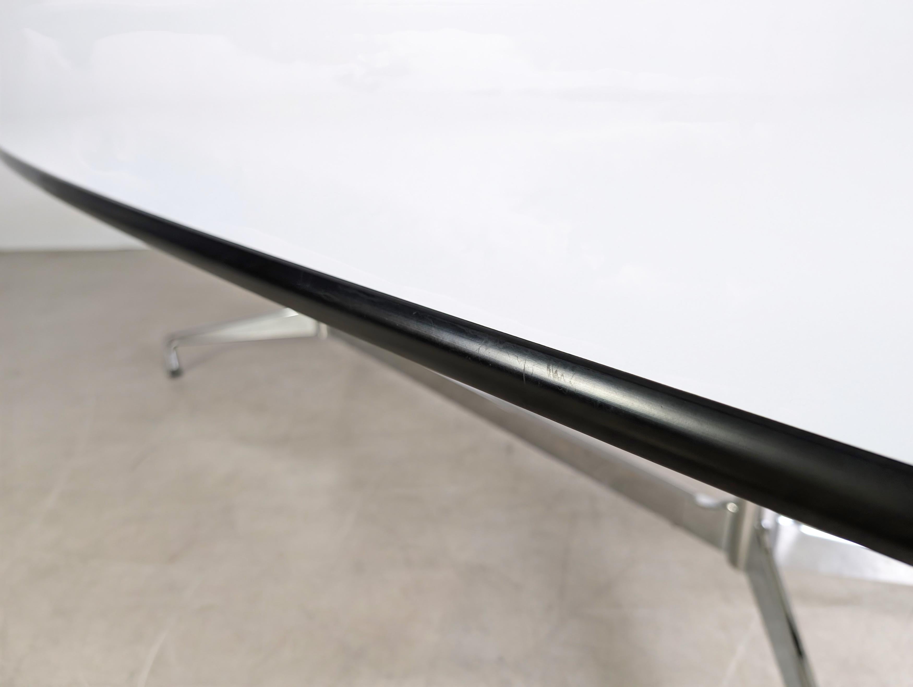 Original Vitra Konferenztisch Charles and Ray Eames Esstisch MwSt en vente 1
