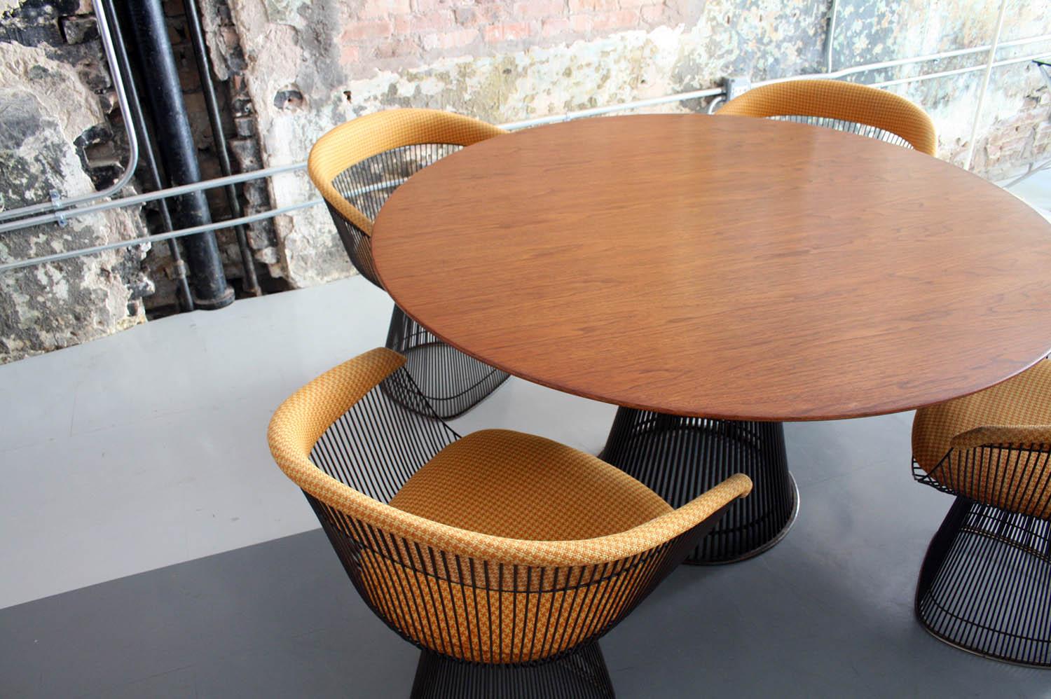 American Original Walnut and Bronze Dining Set with 4 Chairs by Warren Platner for Knoll