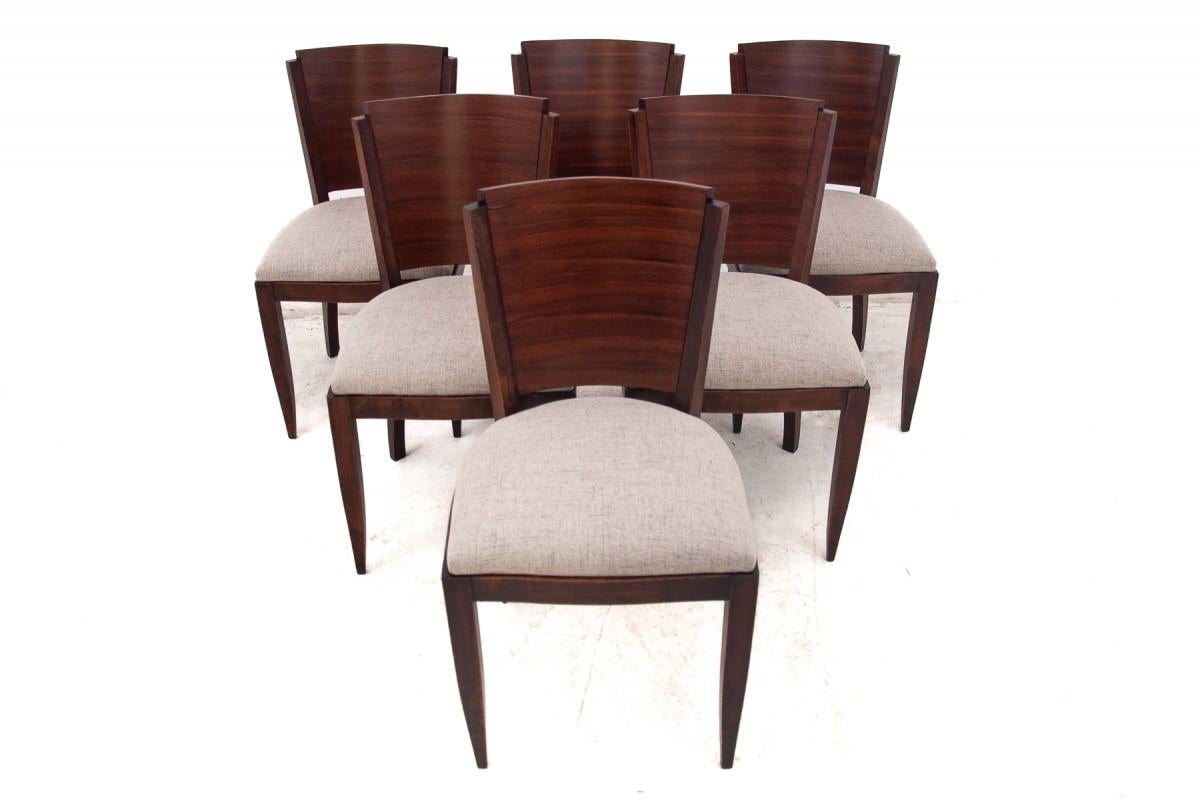 Art Deco Original walnut extendable table, designed by Louis Majorelle, with 6 A For Sale