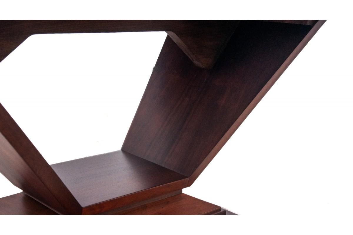 Original walnut extendable table, designed by Louis Majorelle, with 6 Art Deco c For Sale 9