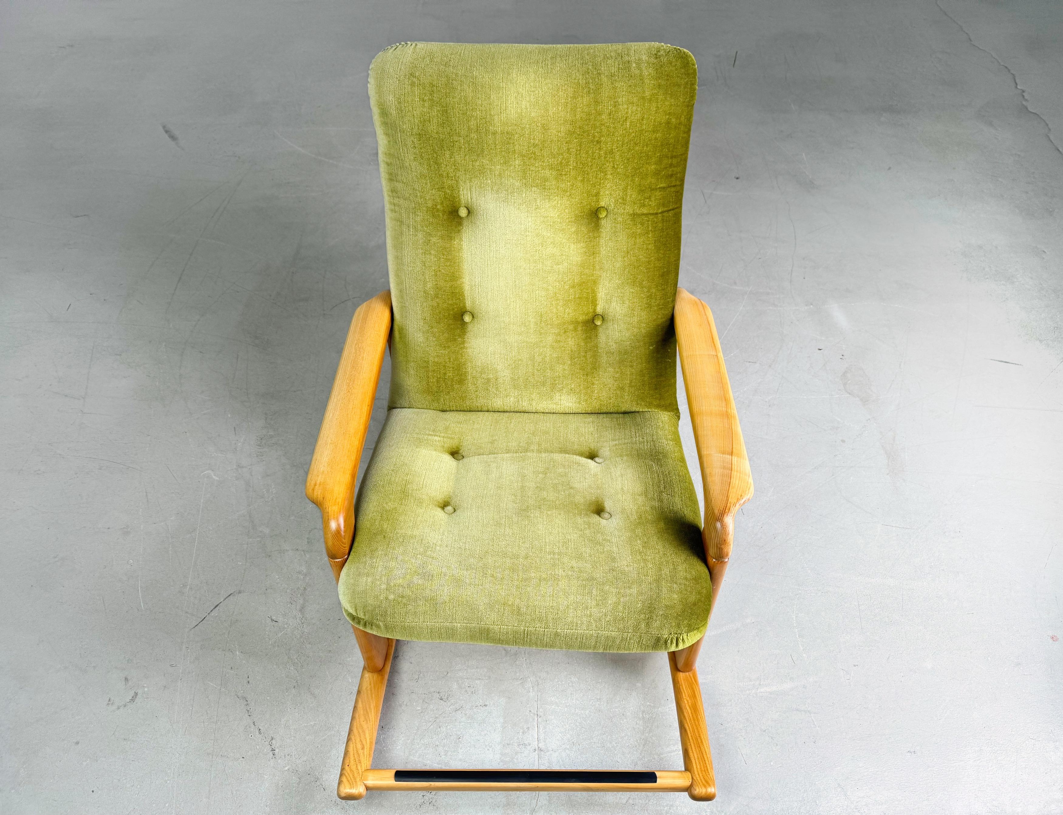 German Original Walter Knoll Midcentury rocking chair vintage 1960s For Sale