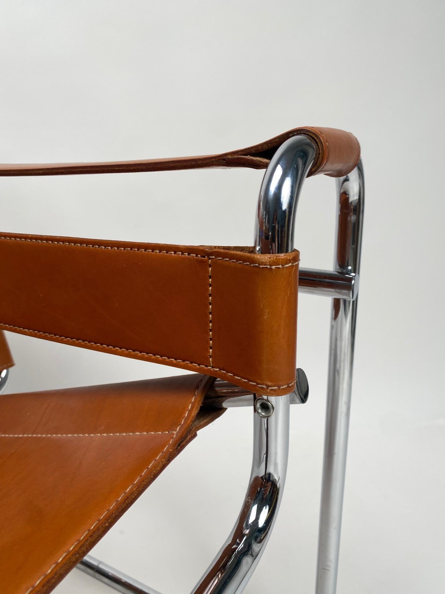 Original Wassilly Armchair by Marcel Breuer for Gavina, 1970s For Sale 1