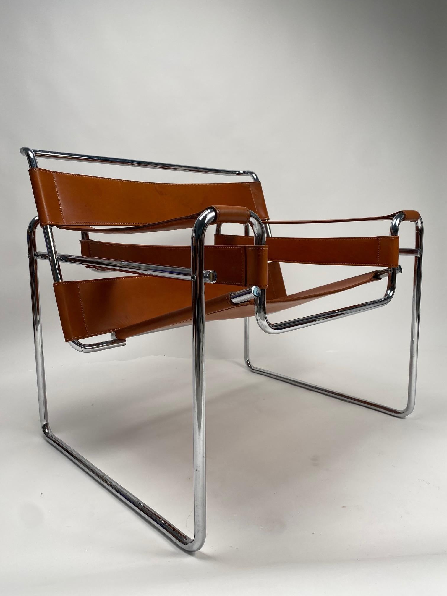 Original Wassilly Armchair by Marcel Breuer for Gavina, 1970s For Sale 2