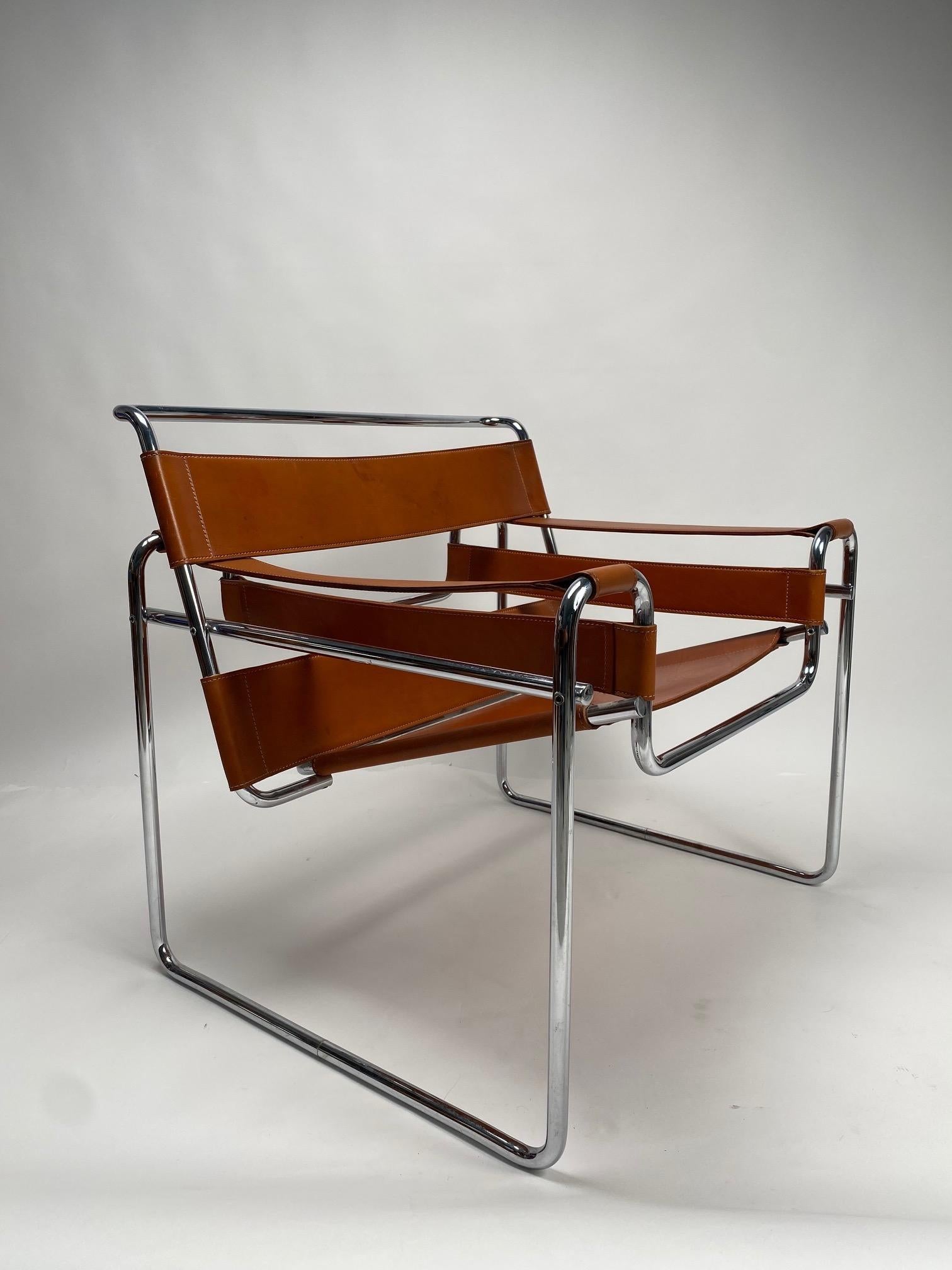 Original Wassilly-Sessel von Marcel Breuer für Gavina, 1970er Jahre im Zustand „Relativ gut“ in Argelato, BO