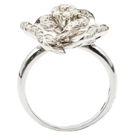 Eleganter Ring aus Weißgold mit weißen Diamanten für ihr Weißgold im Angebot