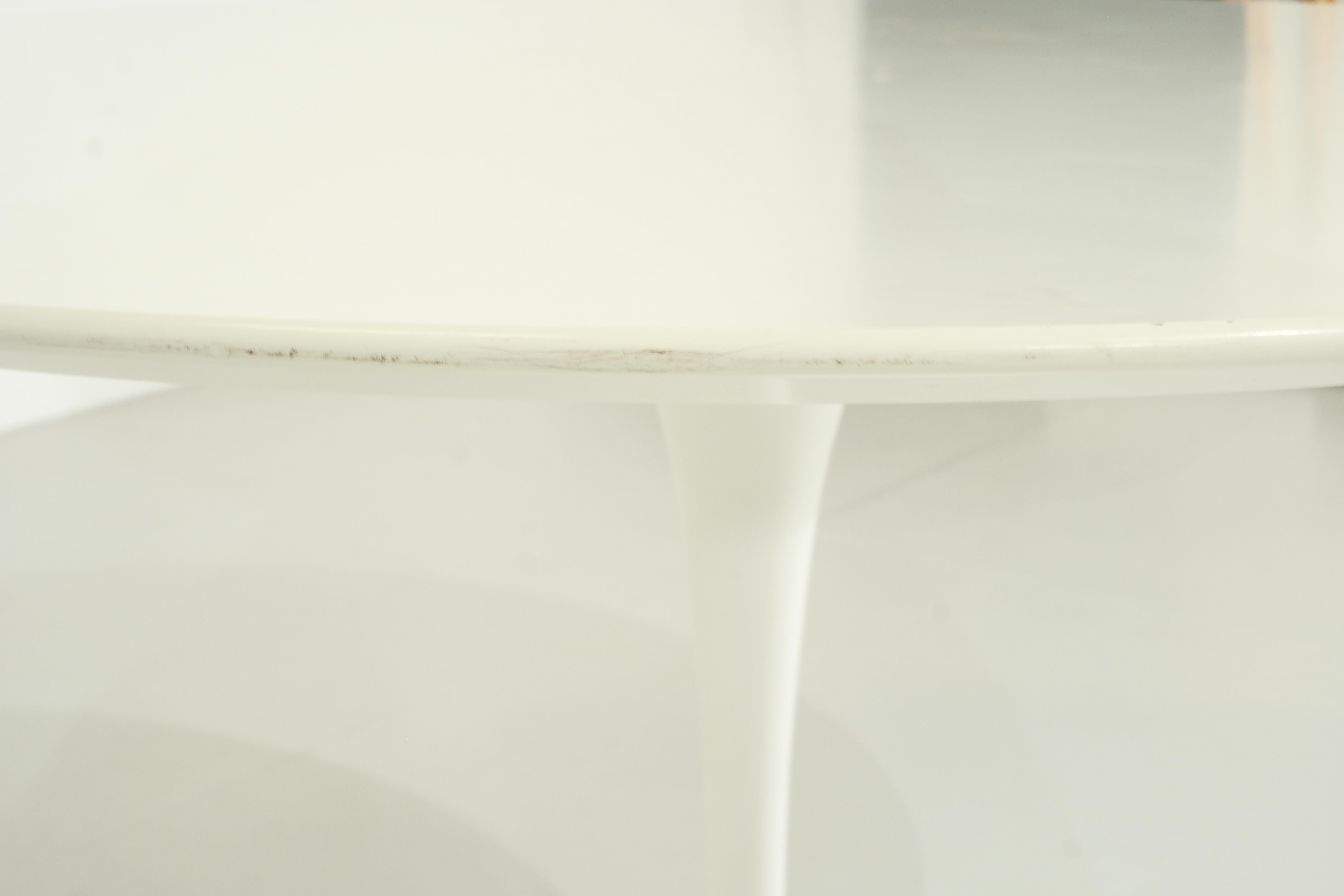 Late 20th Century Original white laminate  Saarinen dining table - 1990s