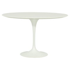 Laminato bianco originale Tavolo da pranzo Saarinen - anni '90