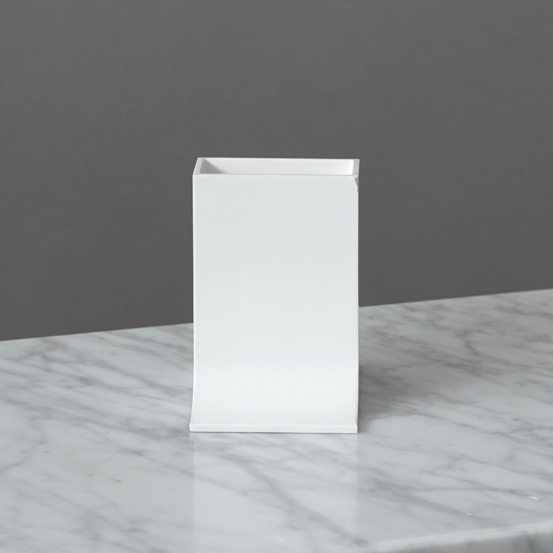 Cast Original White 'Lampedusa' Vase by Enzo Mari for Danese Milano. Italy, 1960s For Sale