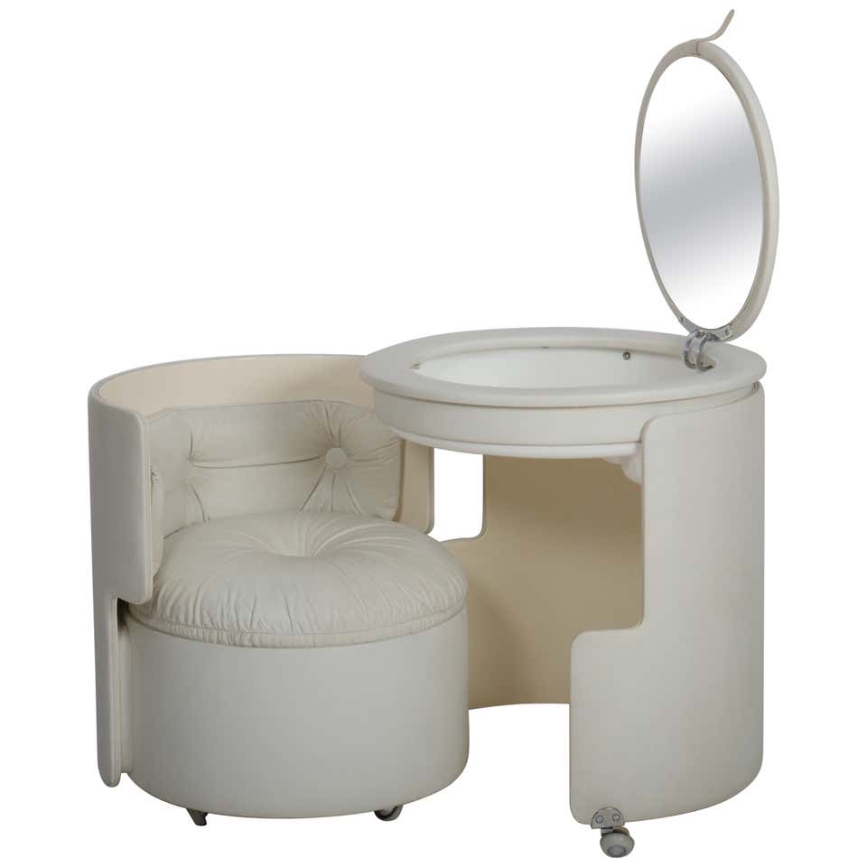 20th Century Luigi Massoni for Poltrona Frau Dilly Dally Vanitiy Dressing Table