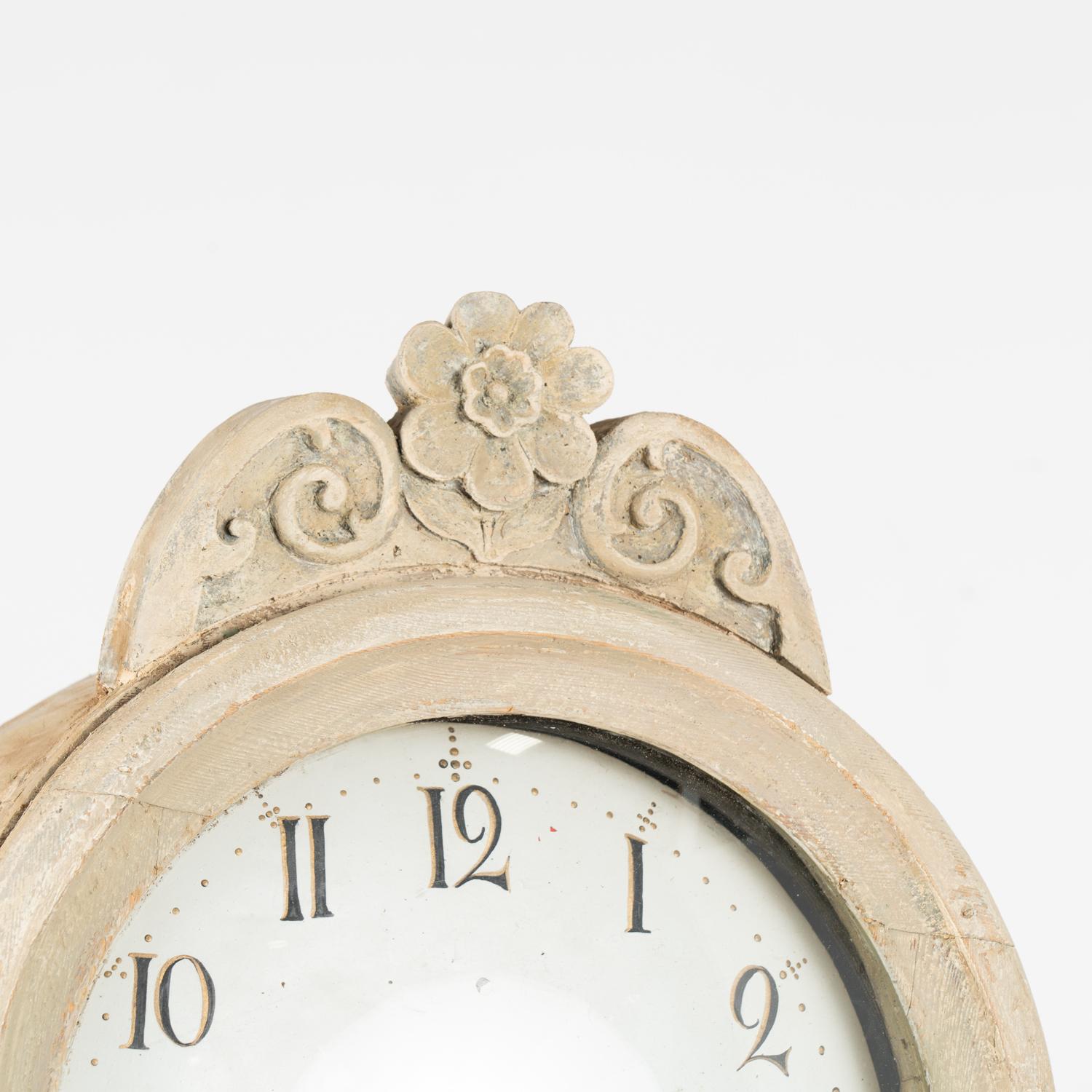 Original White Swedish Mora Grandfather Clock, circa 1840 For Sale 1