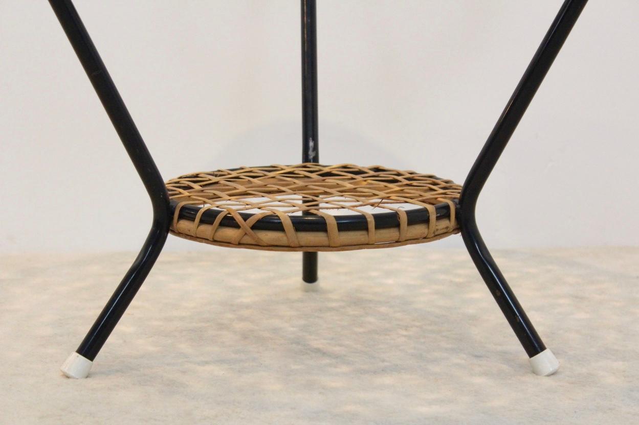 Mid-Century Modern Original Wicker Glass Side Table for Rohé Noordwolde, Netherlands For Sale