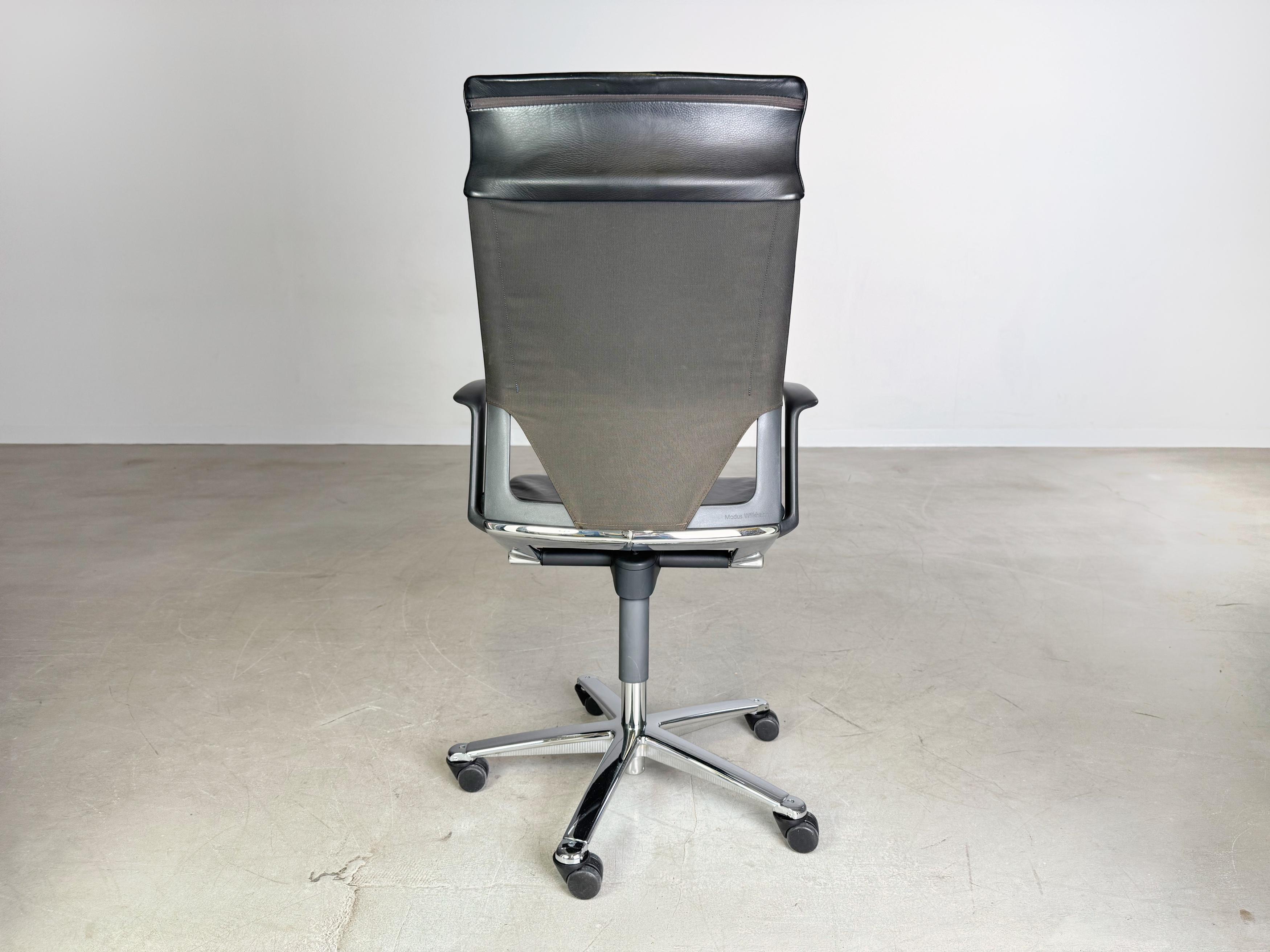 Originale Wikhahn Modus Bürostuhl Leder Design Chefsessel Stuhl in vendita 1