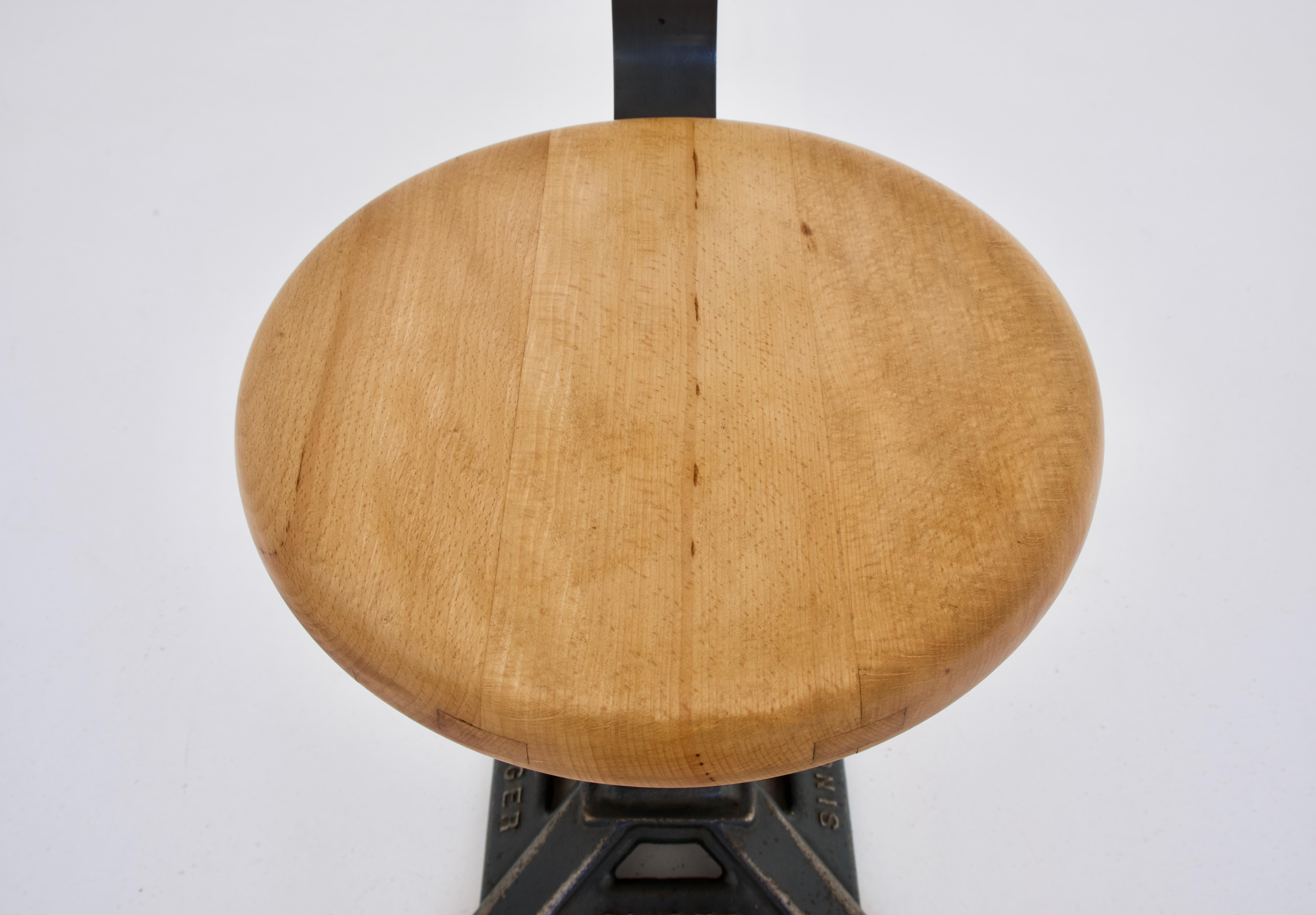 Original Working Factory Machinist Chairs by Sewing Company Singer, ca. 1930/40 6
