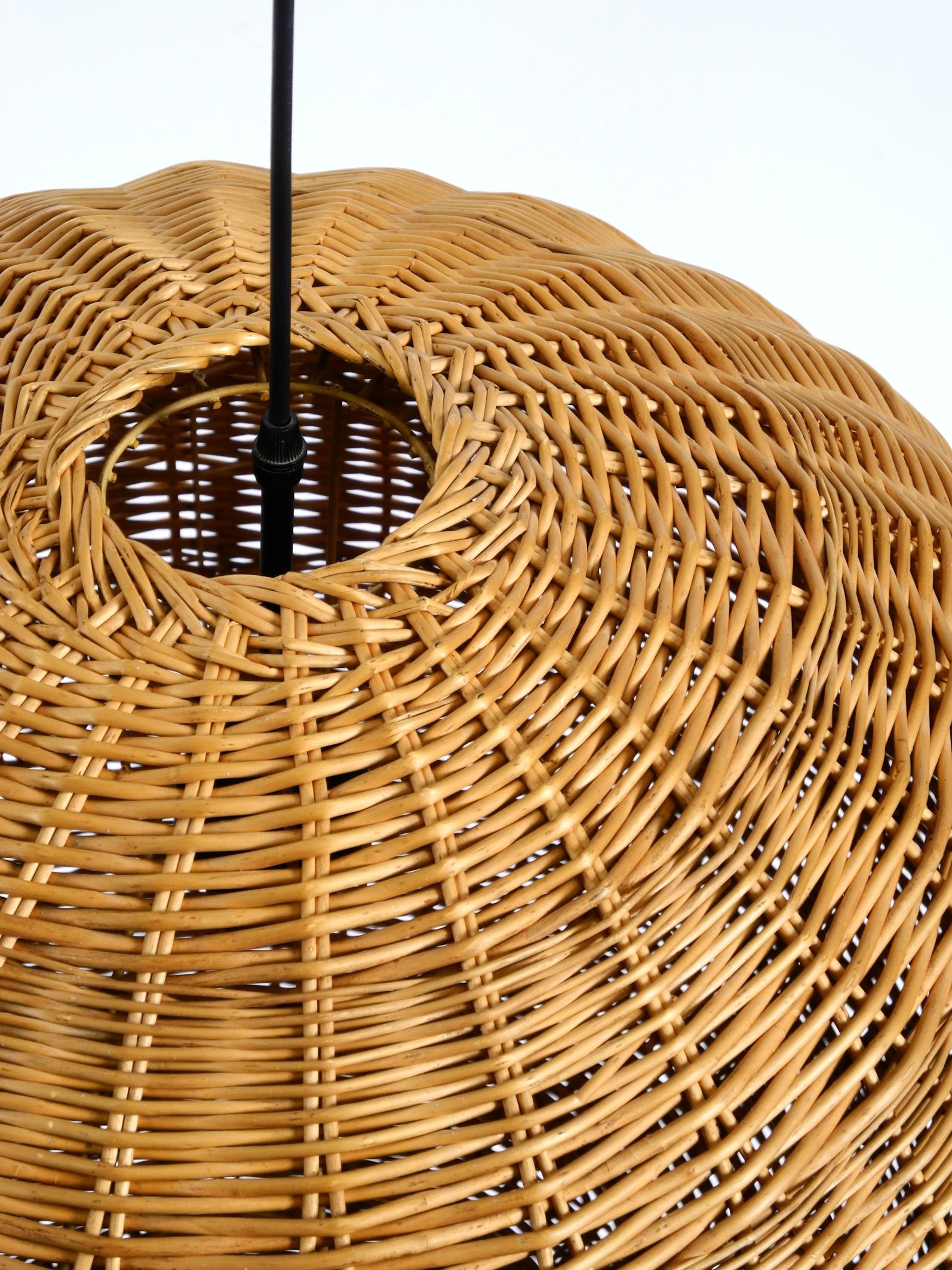 Lampada a sospensione a sfera in rattan originale XXL  Medio Secolo Moderno  Ø 66 cm  26