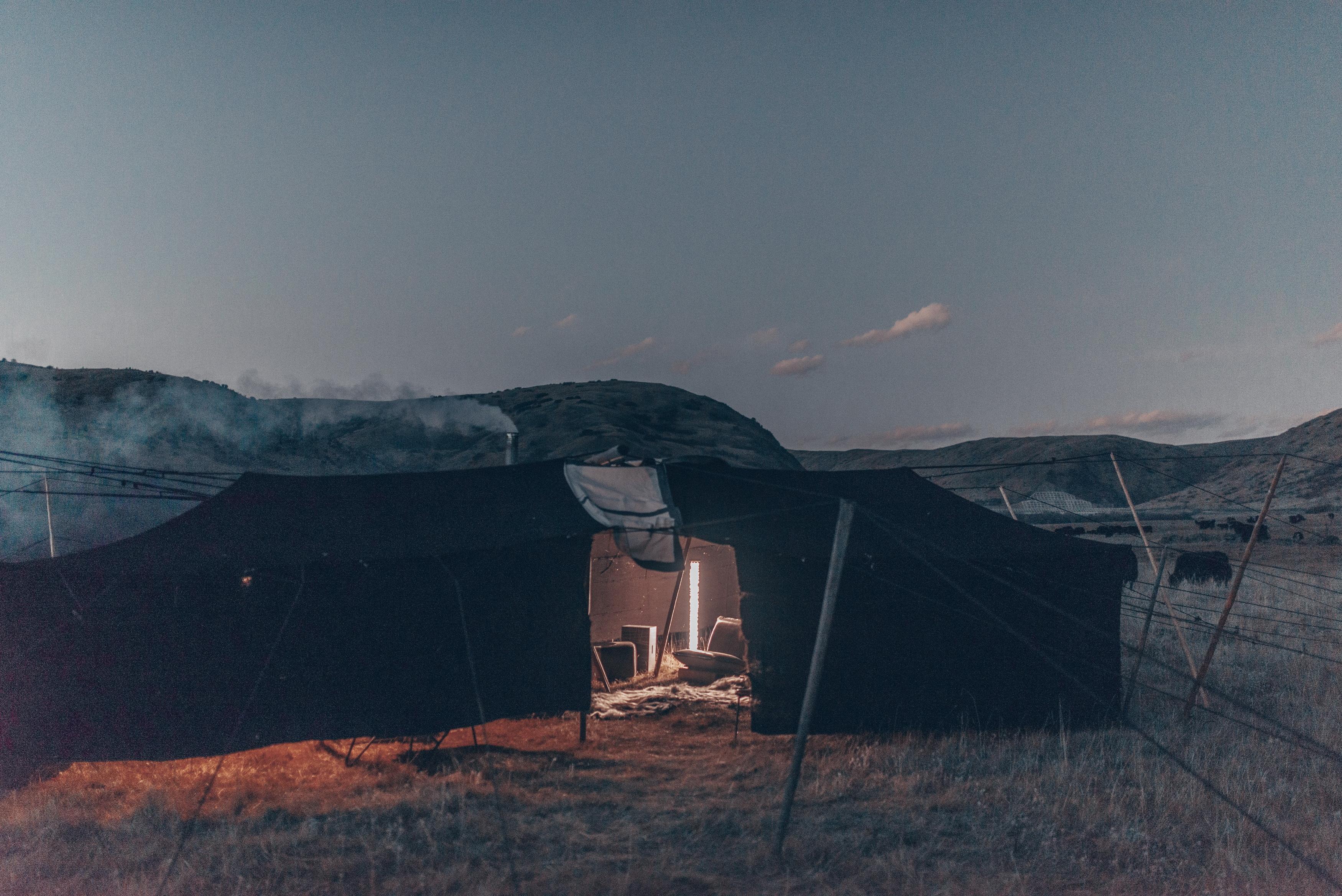 Fait main Tent tibétaine originale Yak-Hair de Joeri Reynaert et fermes tibétaines locales - Matsu en vente