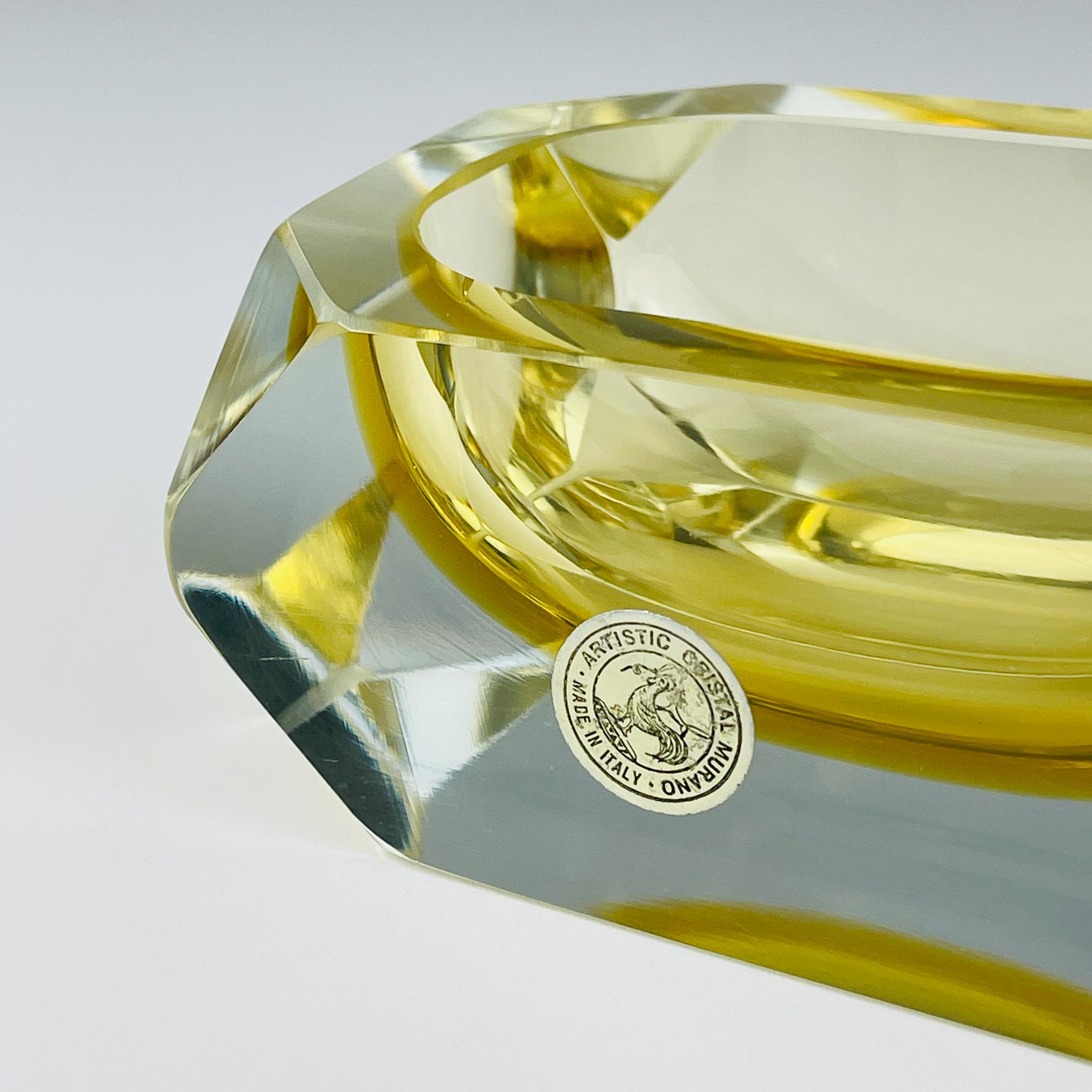 Original yellow murano glass ashtray by Bucella Cristalli Murano, Italy, 1970s For Sale 2