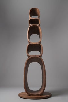 Colonna scultorea “Orimba” di Kamil Hajji