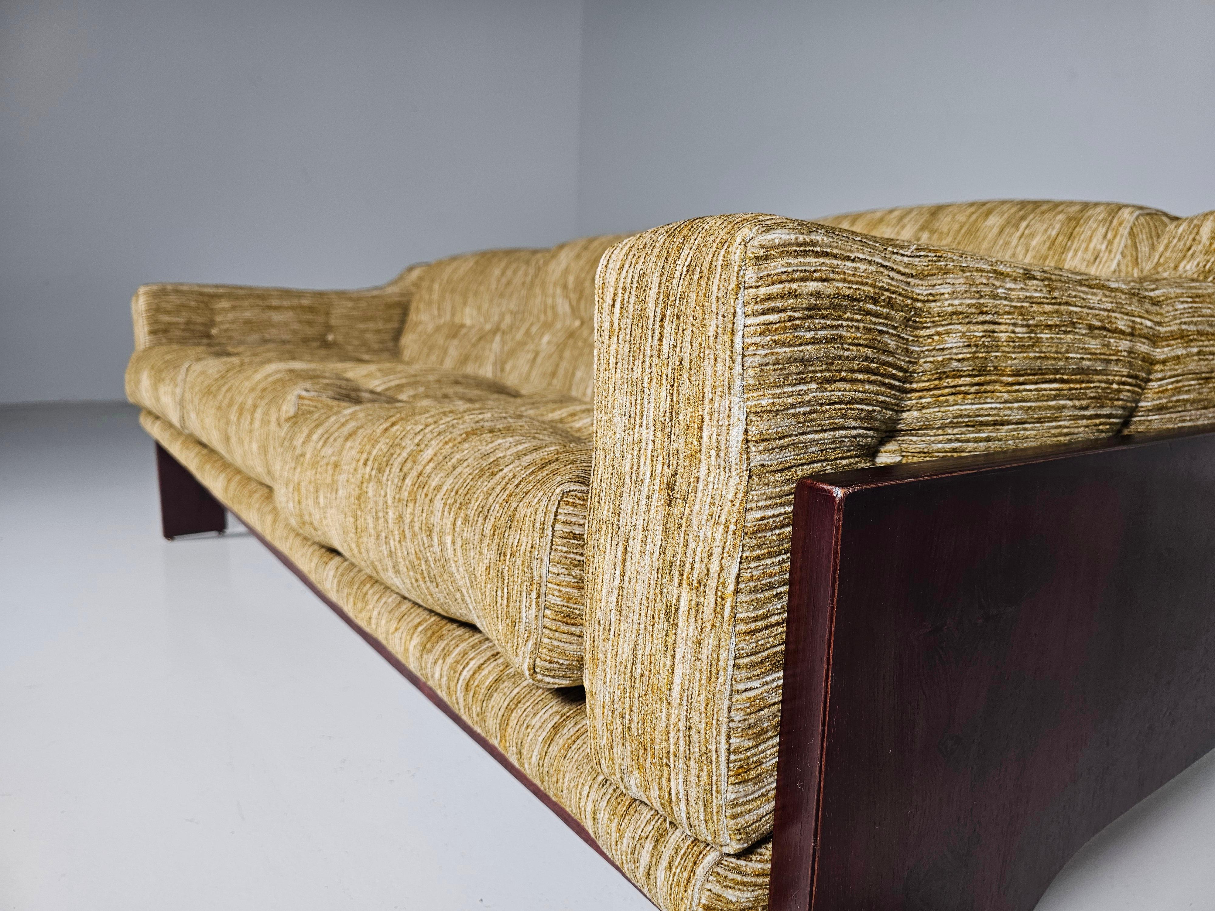 Oriolo 3-seater sofa by Claudio Salocchi for Sormani, 1960s For Sale 2