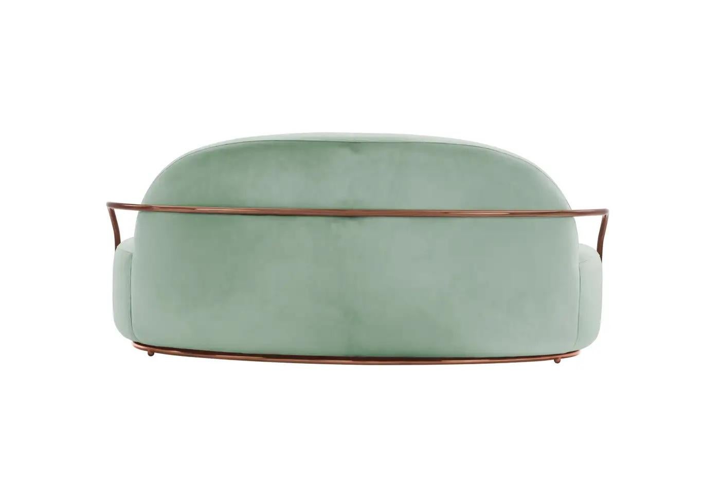 Orion 3-Sitz-Sofa mit plüschigem Samt von Nika Zupanc im Angebot 1