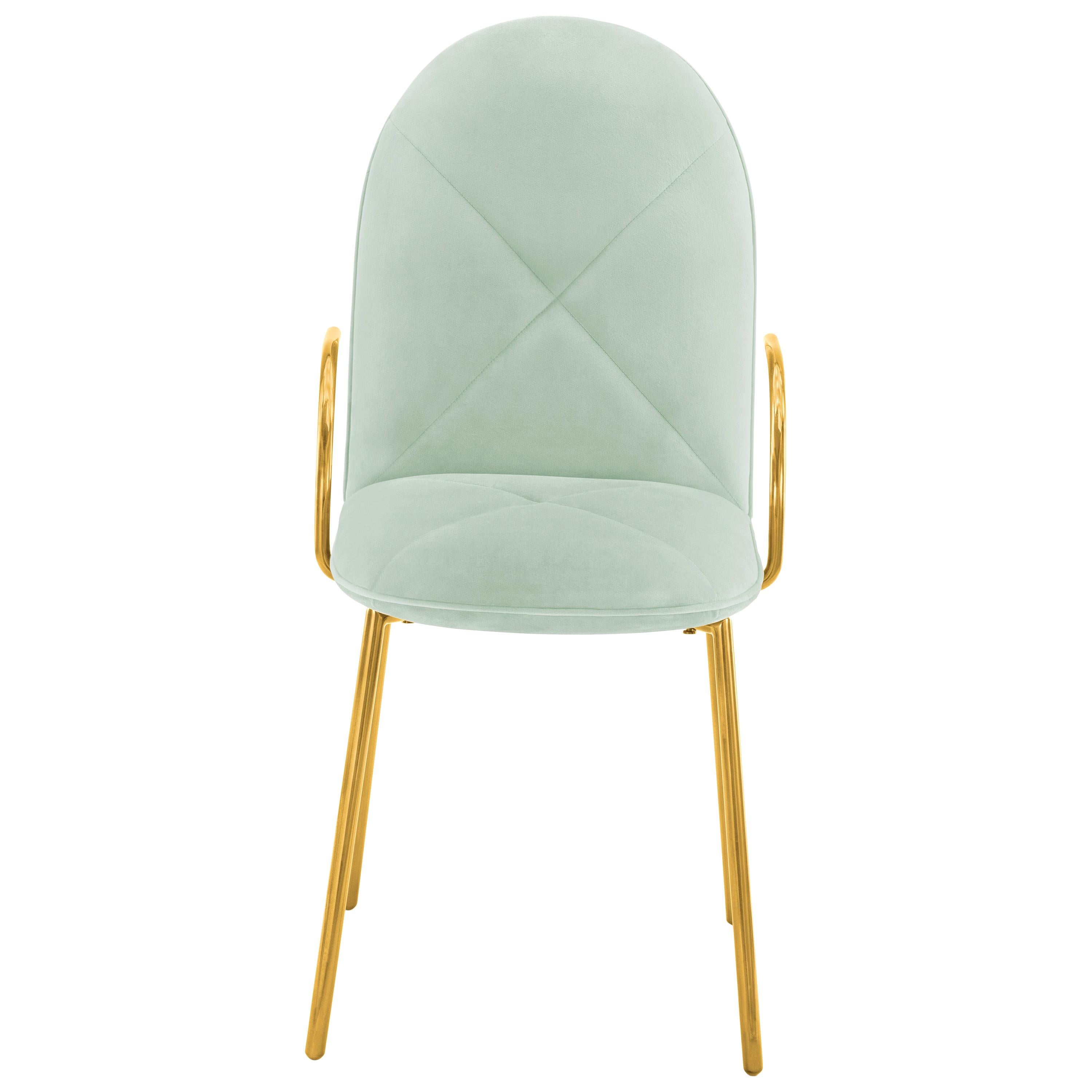 Chaise de salle à manger Orion avec velours vert menthe pelucheux et bras dorés par Nika Zupanc