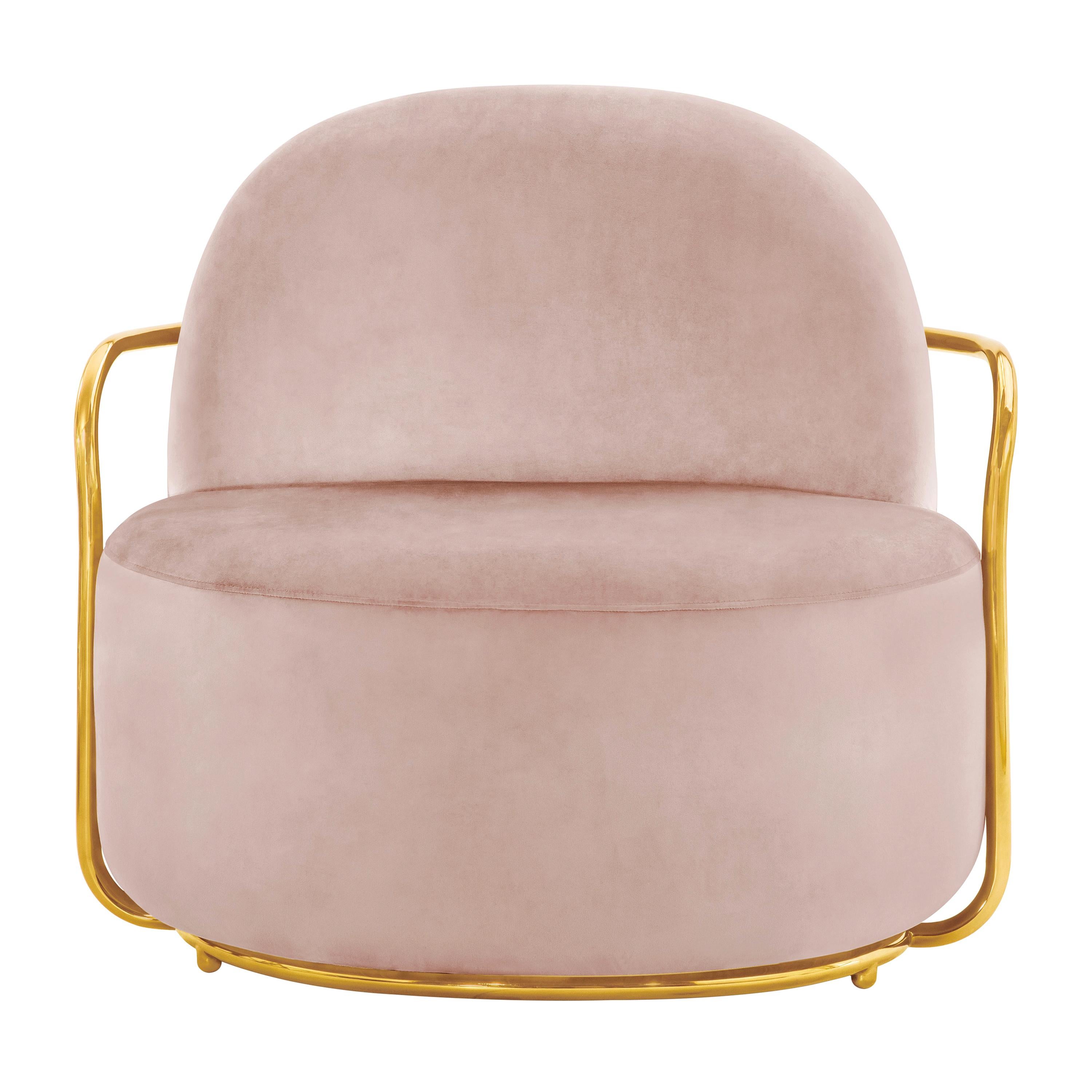 Chaise longue Orion en velours rose pelucheux et bras dorés par Nika Zupanc