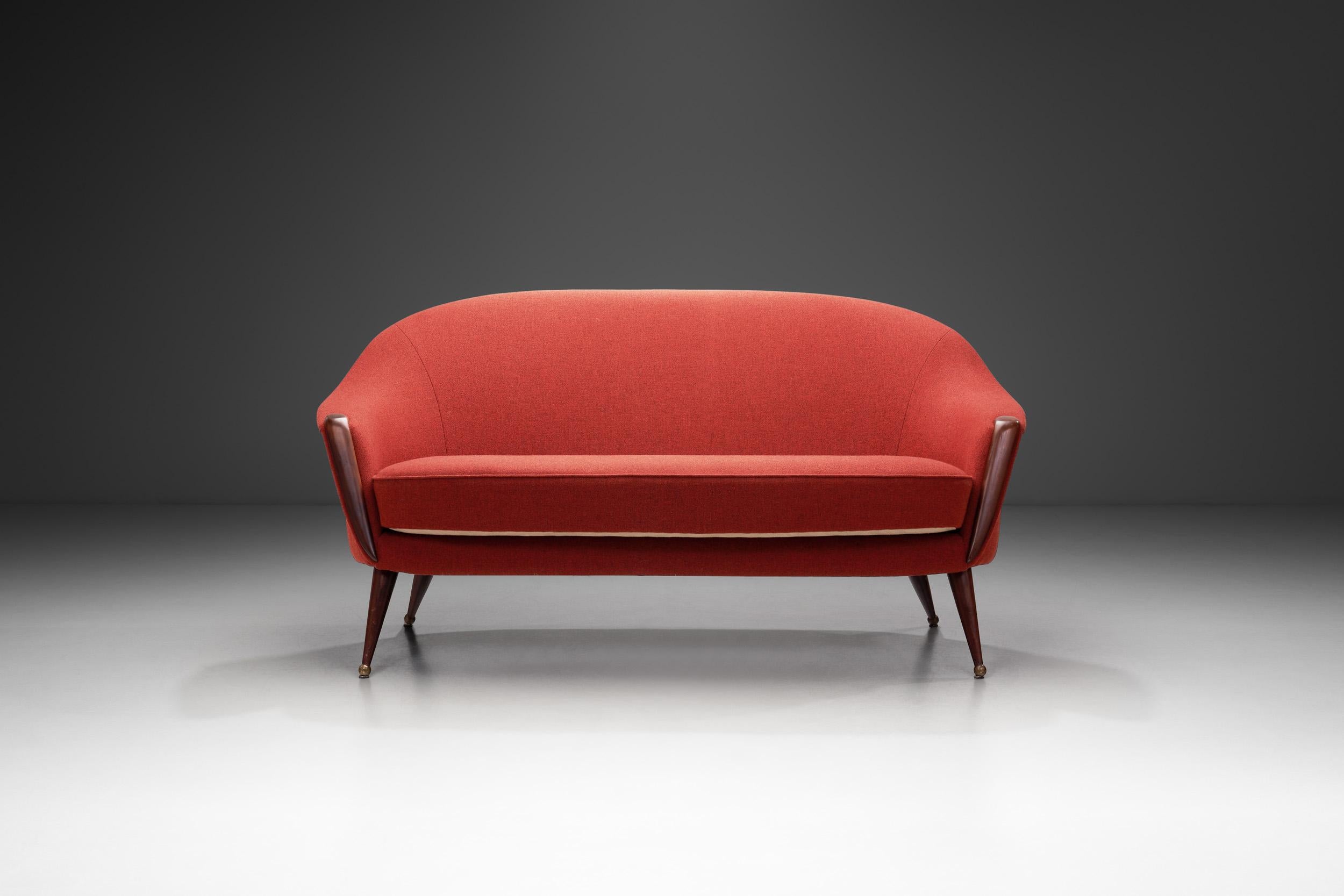 Mid-Century Modern Canapé 