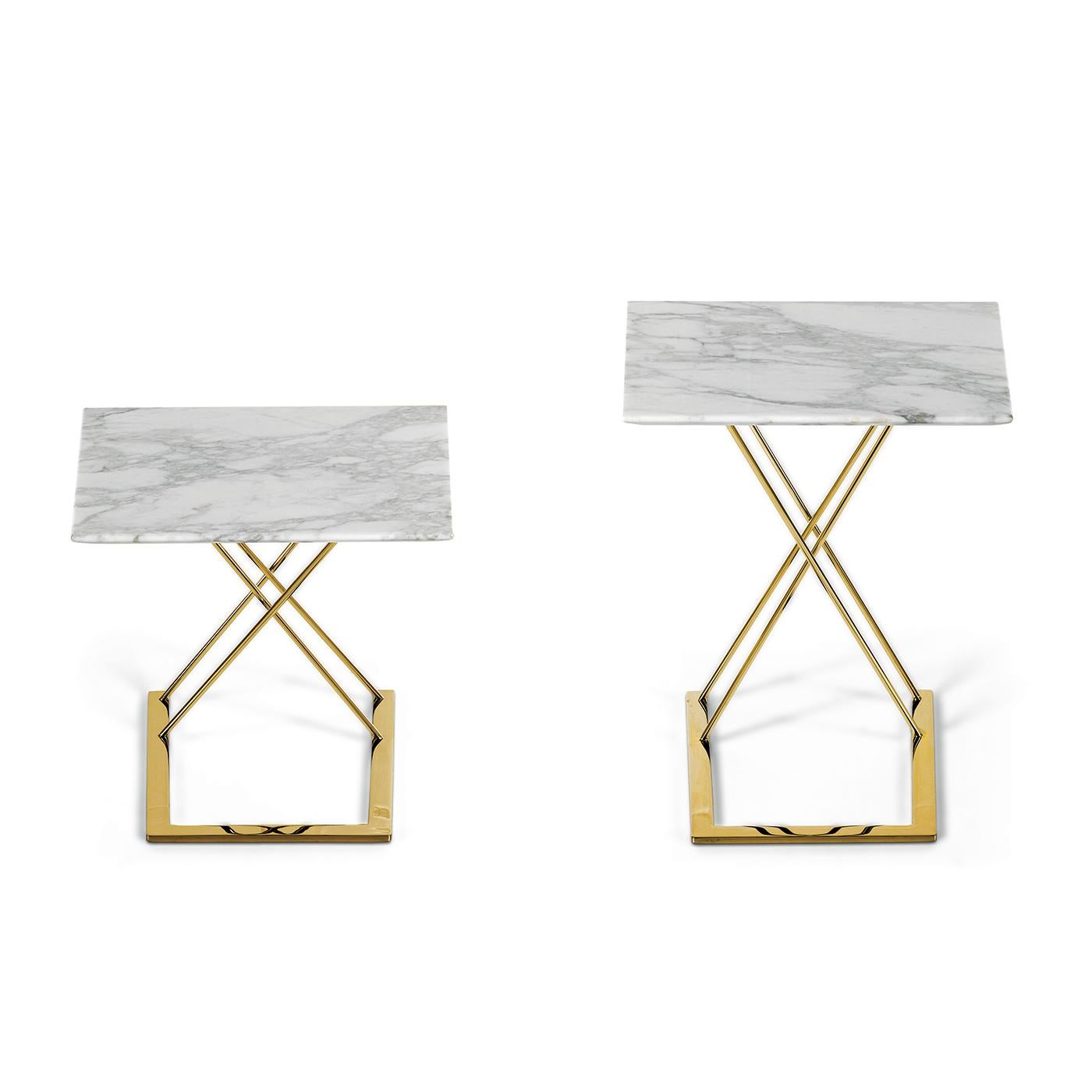 This tall side table will be a precious addition to a modern home, bringing a luxurious accent into a living room, powder room, or bedroom. Its metal structure is coated with 24-karat gold, adding a warm glow to the geometric base, shaped like a U